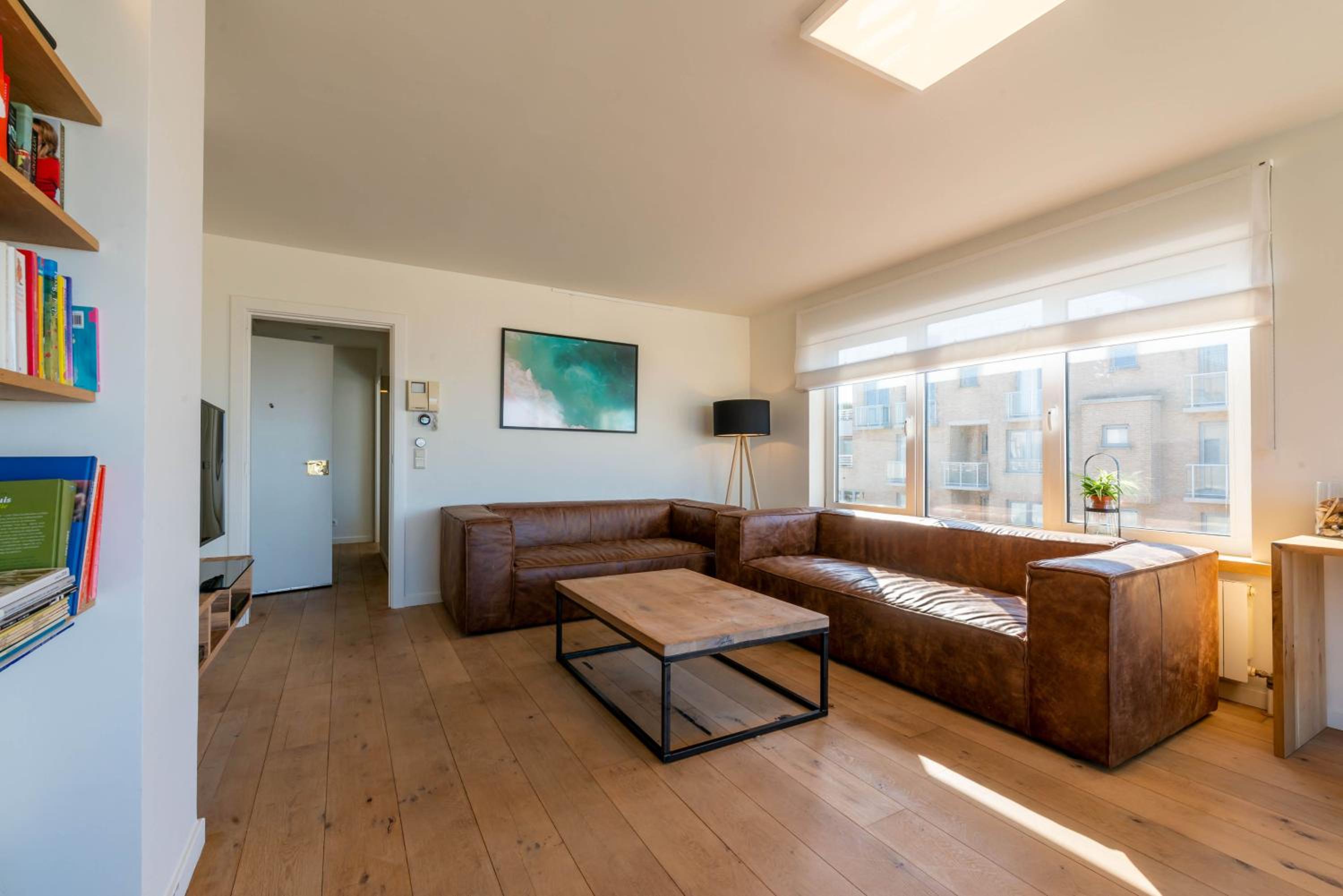 Modern & Large appt (8p.) ocean view & terrace