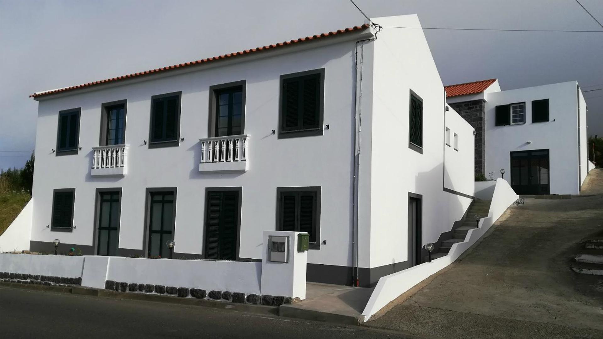 BELO CAMPO - Ilha do Faial (Horta) view 3