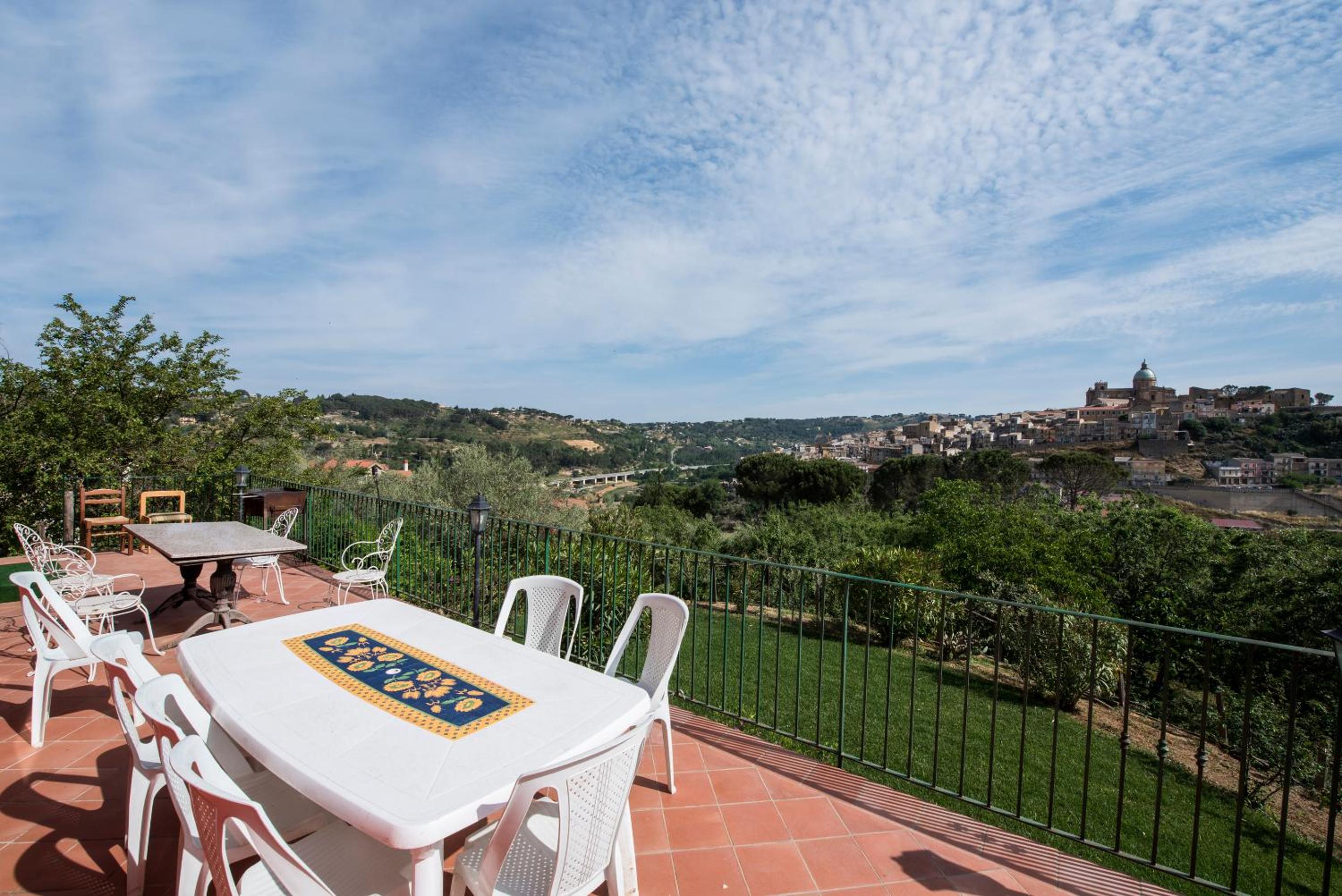 La Casa Rossa Country House