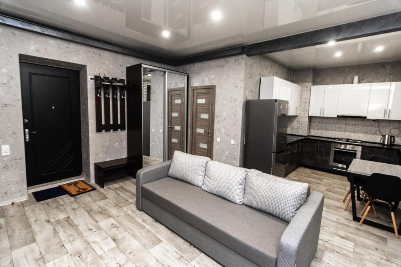Loft Apartment on Svobody view 2