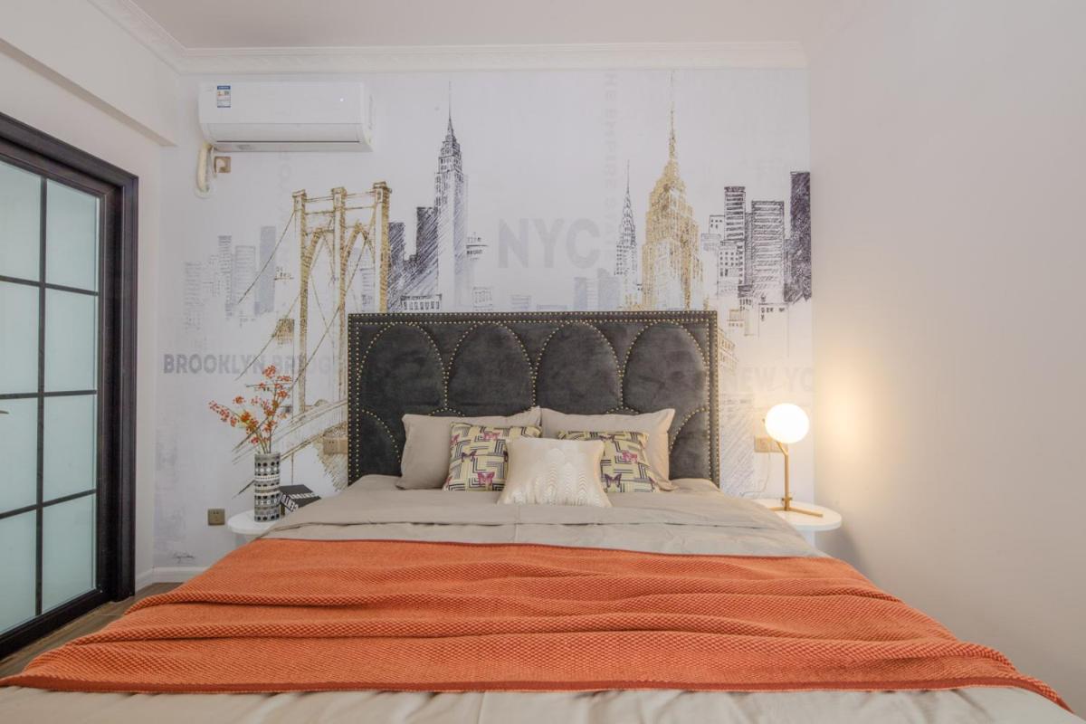 ChengDu Chenghua·Chengdu East Station· Locals Apartment 00137110