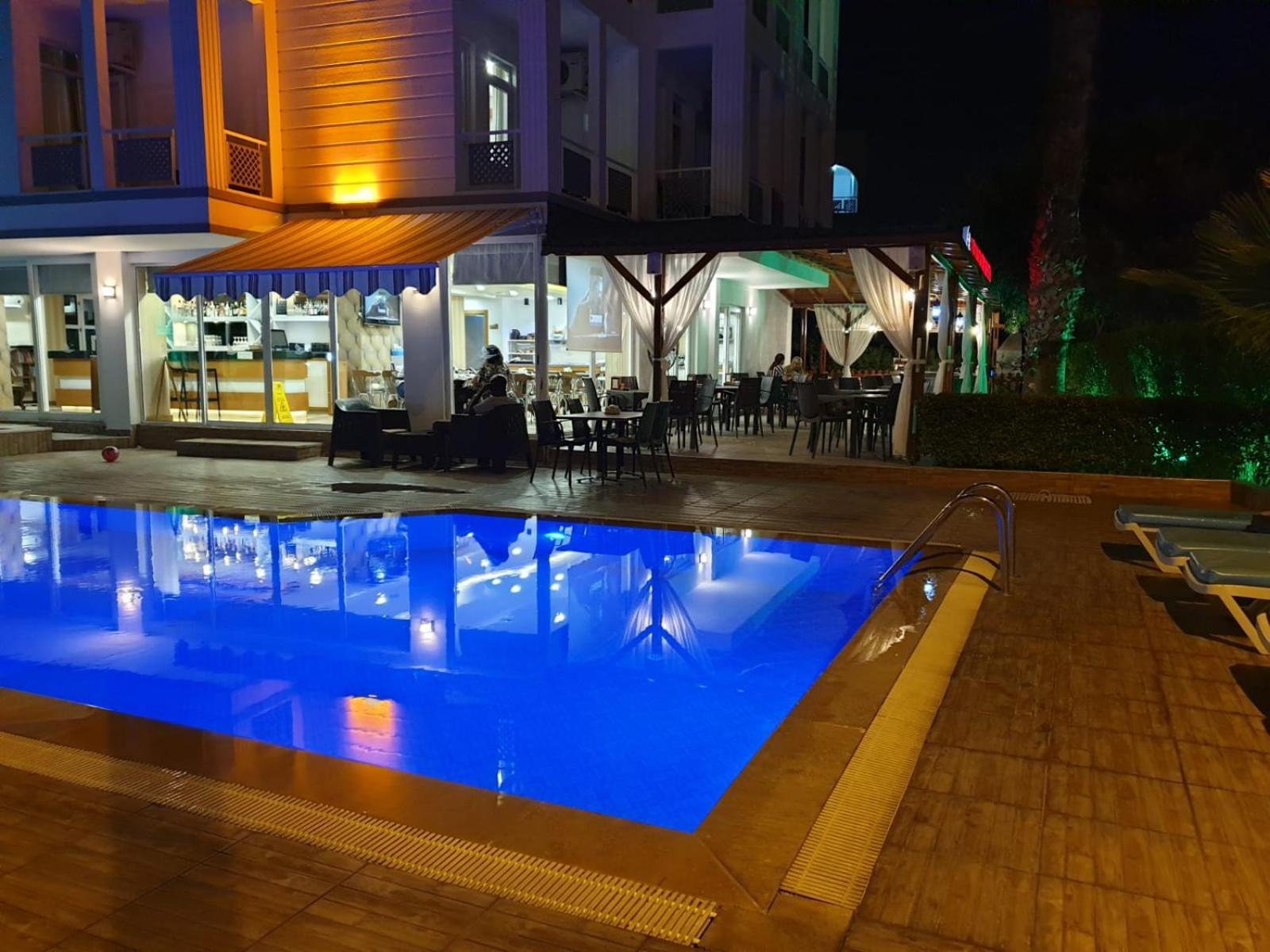 Esperanza Hotel - Image 11