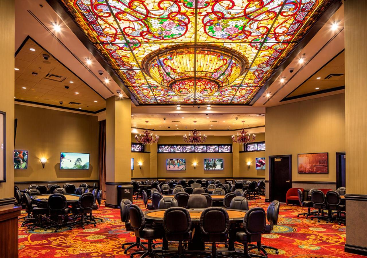 Reno Vacations - Silver Legacy Reno Resort Casino at THE ROW - Property Image 52
