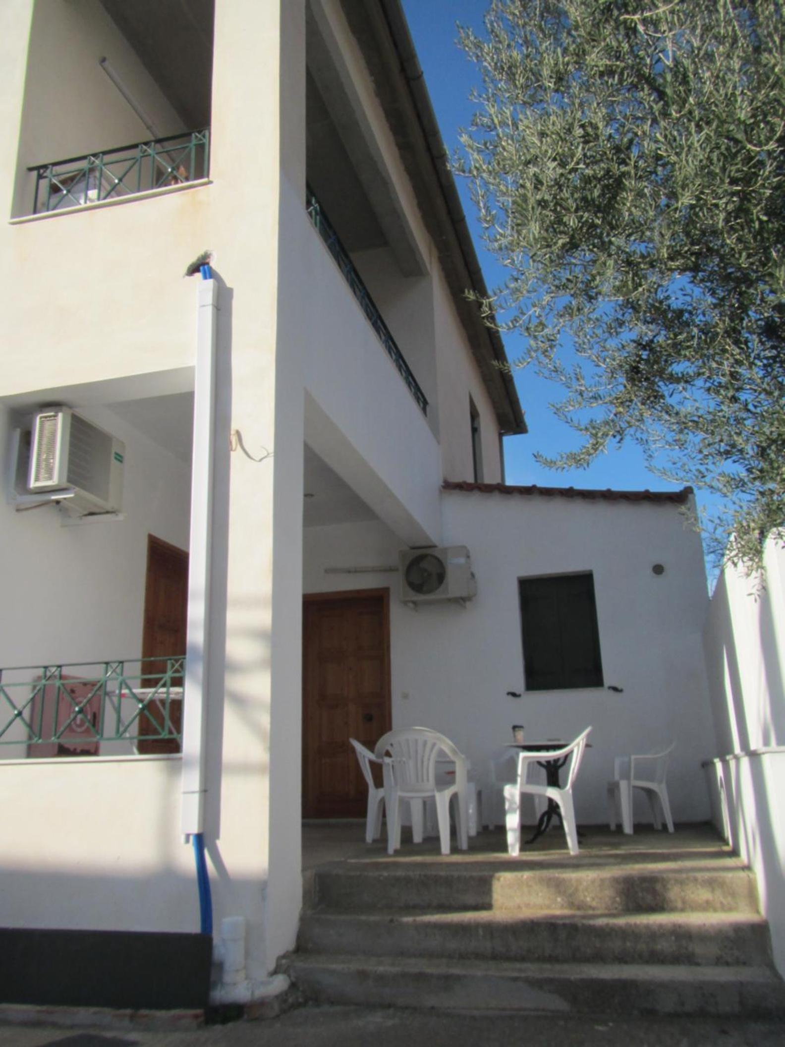 "Action" House in Leonidio 4-beds view 4