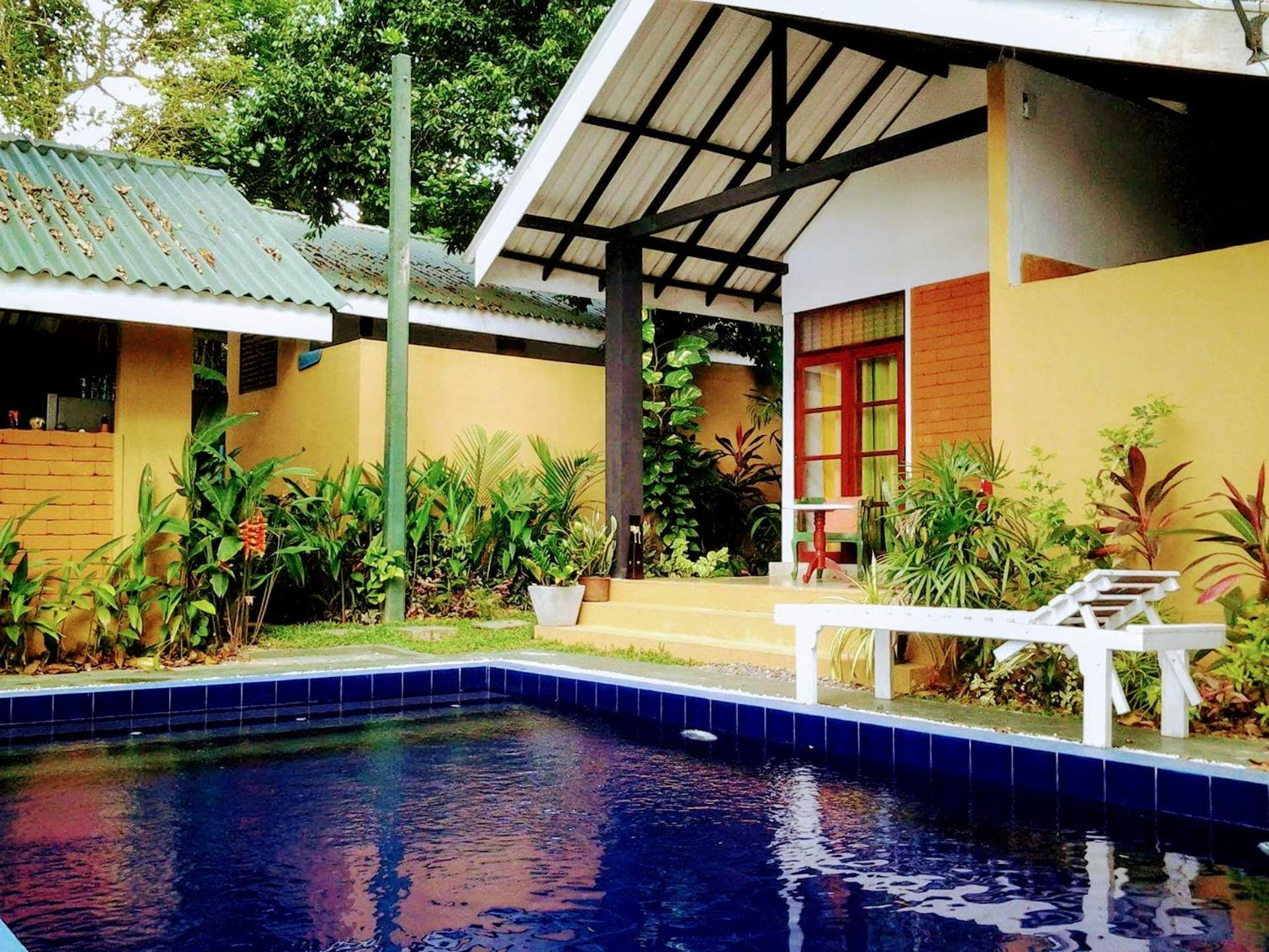 Randoni Villa