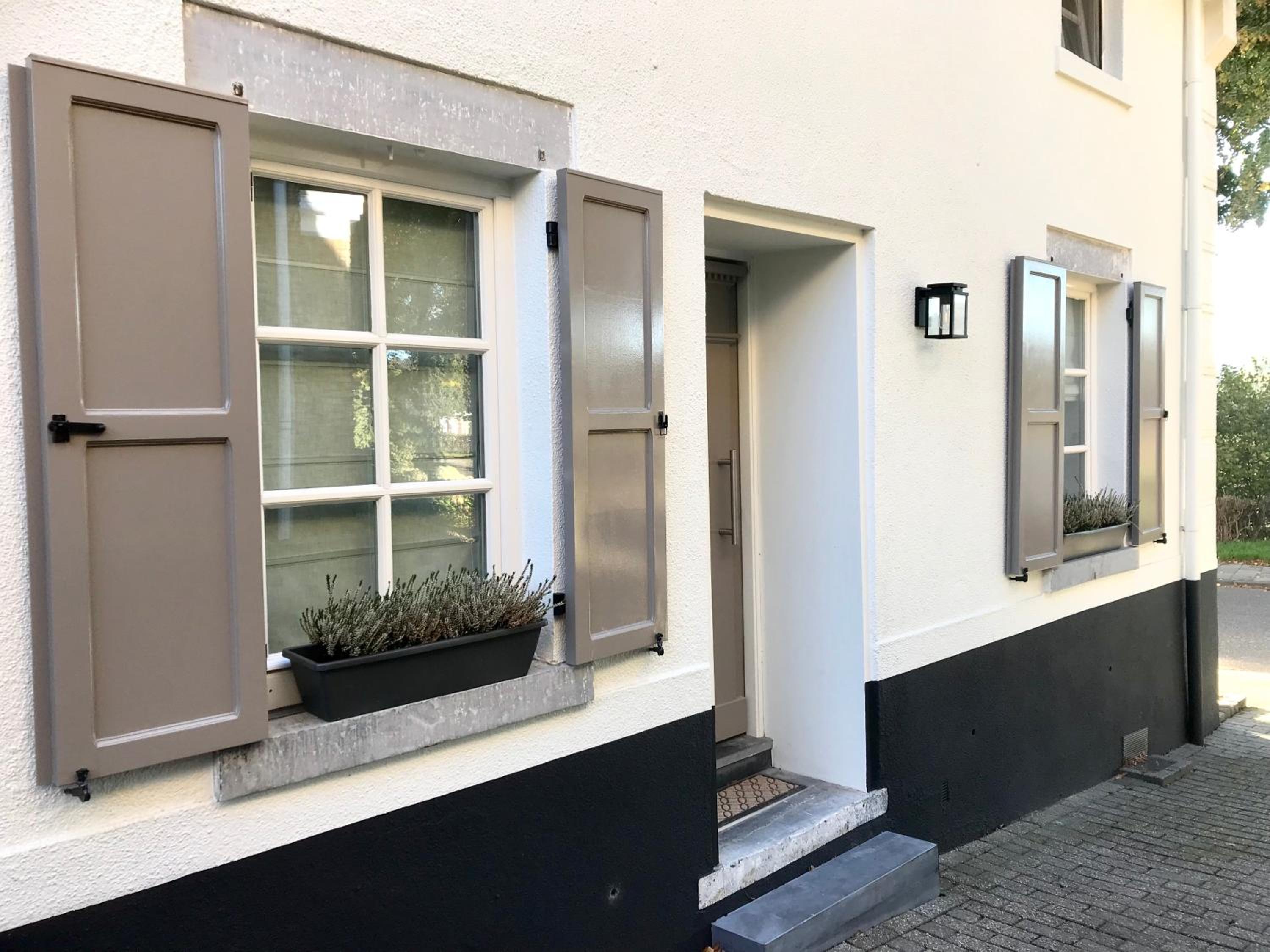 B&B No. 42 view 5
