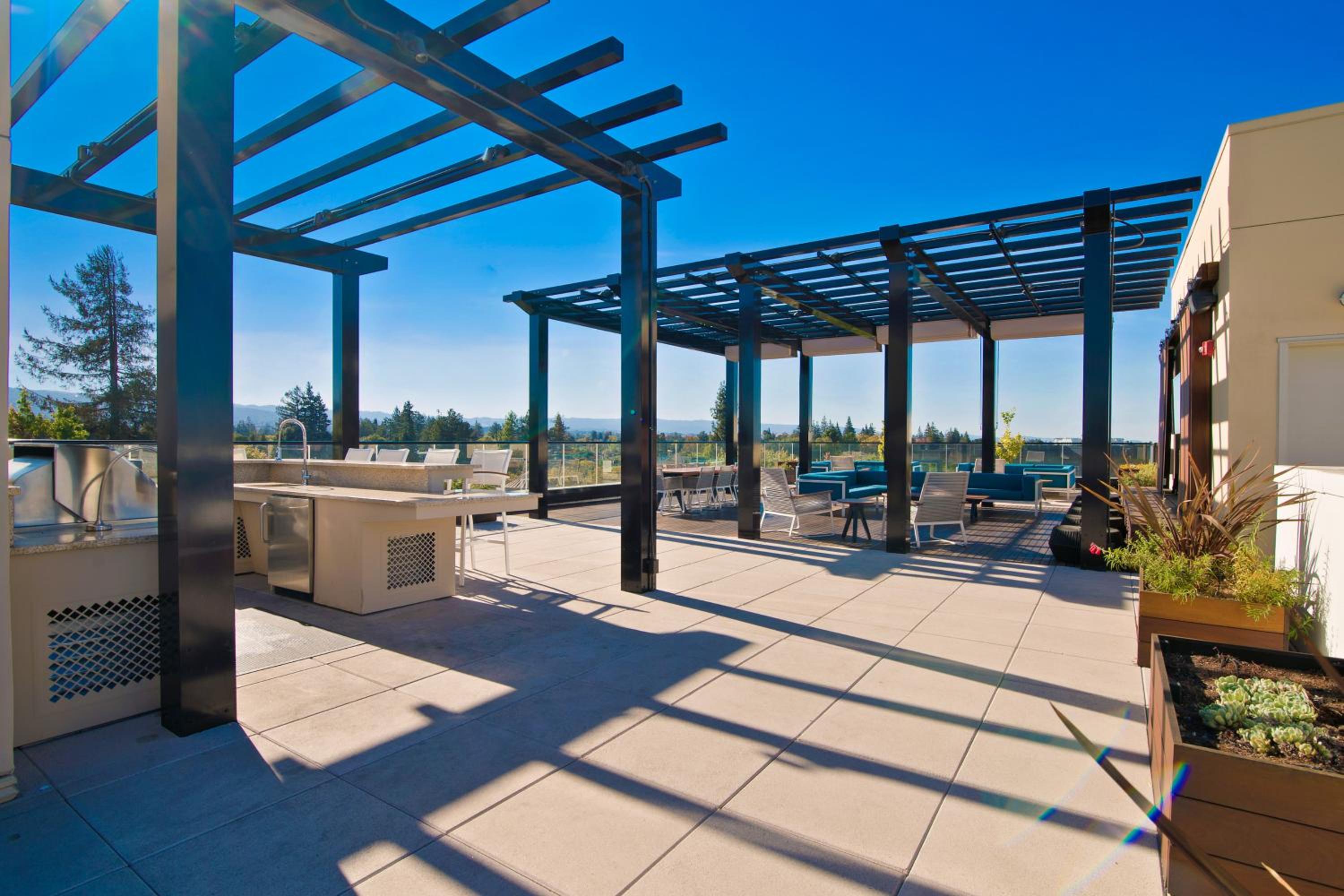 Global Luxury Suites at Downtown Mountain View