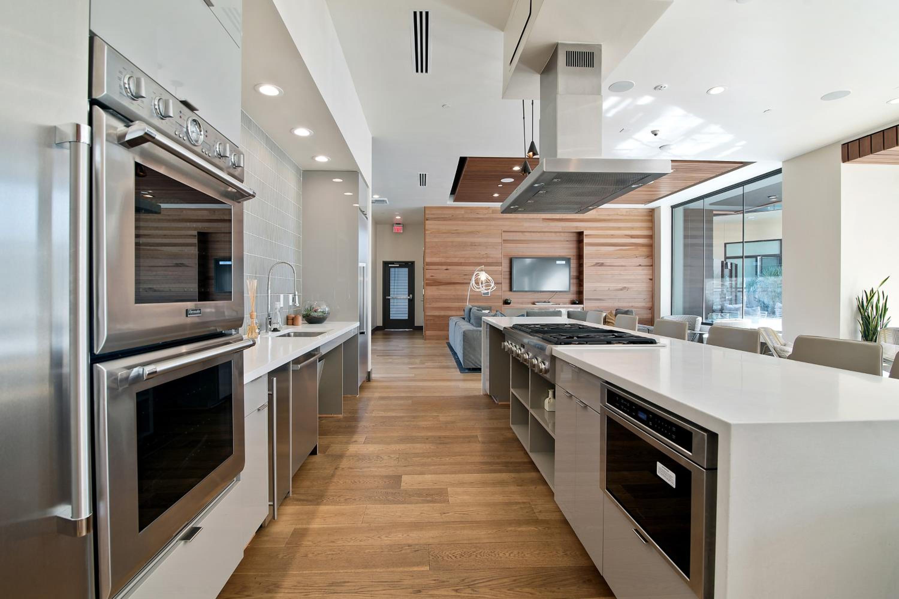Global Luxury Suites at Downtown Mountain View