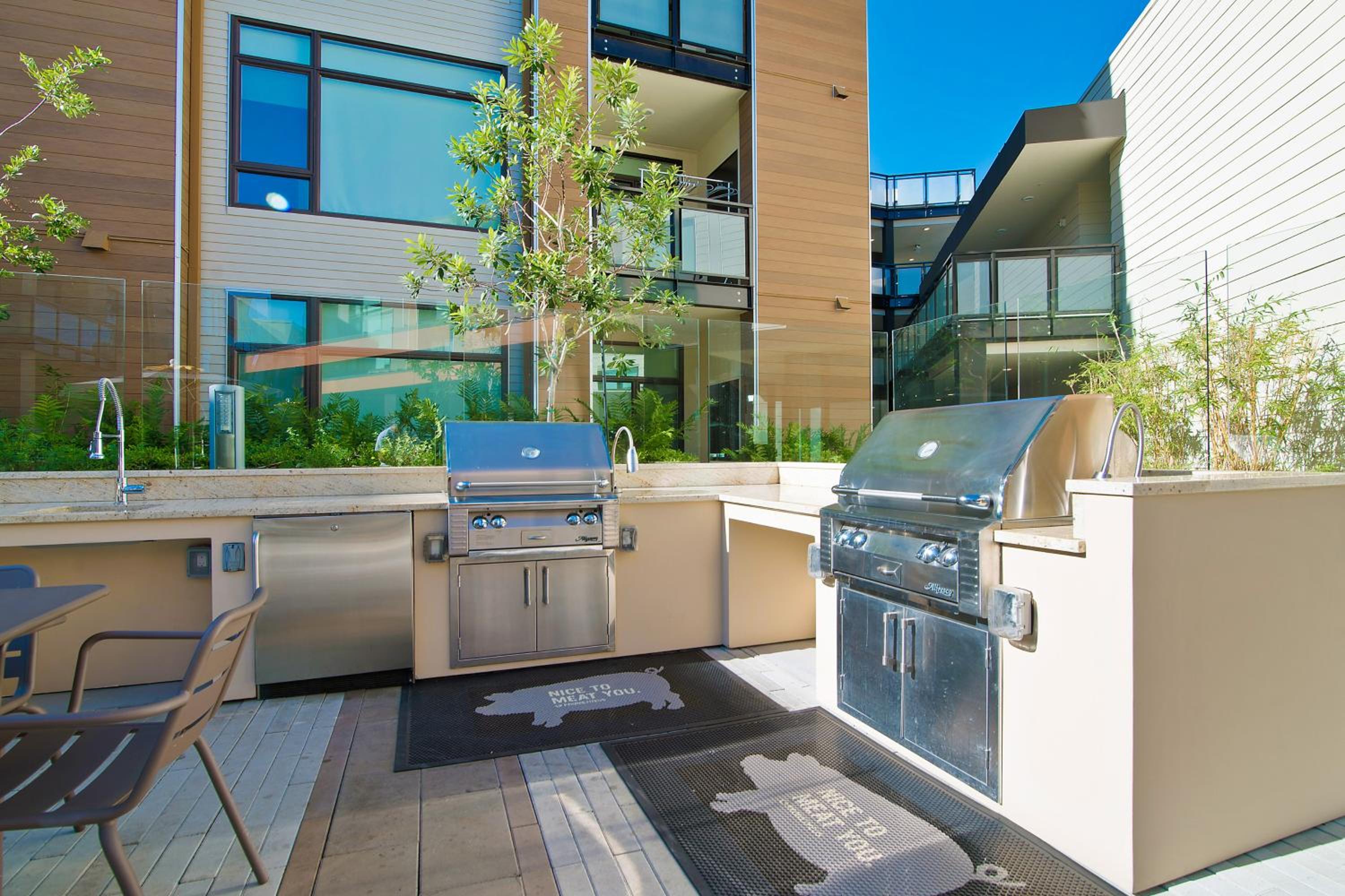 Global Luxury Suites at Downtown Mountain View