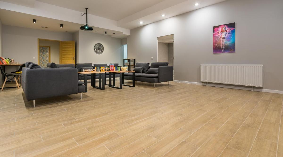 Jacuzzi Party & Event Space up to 40 view 2
