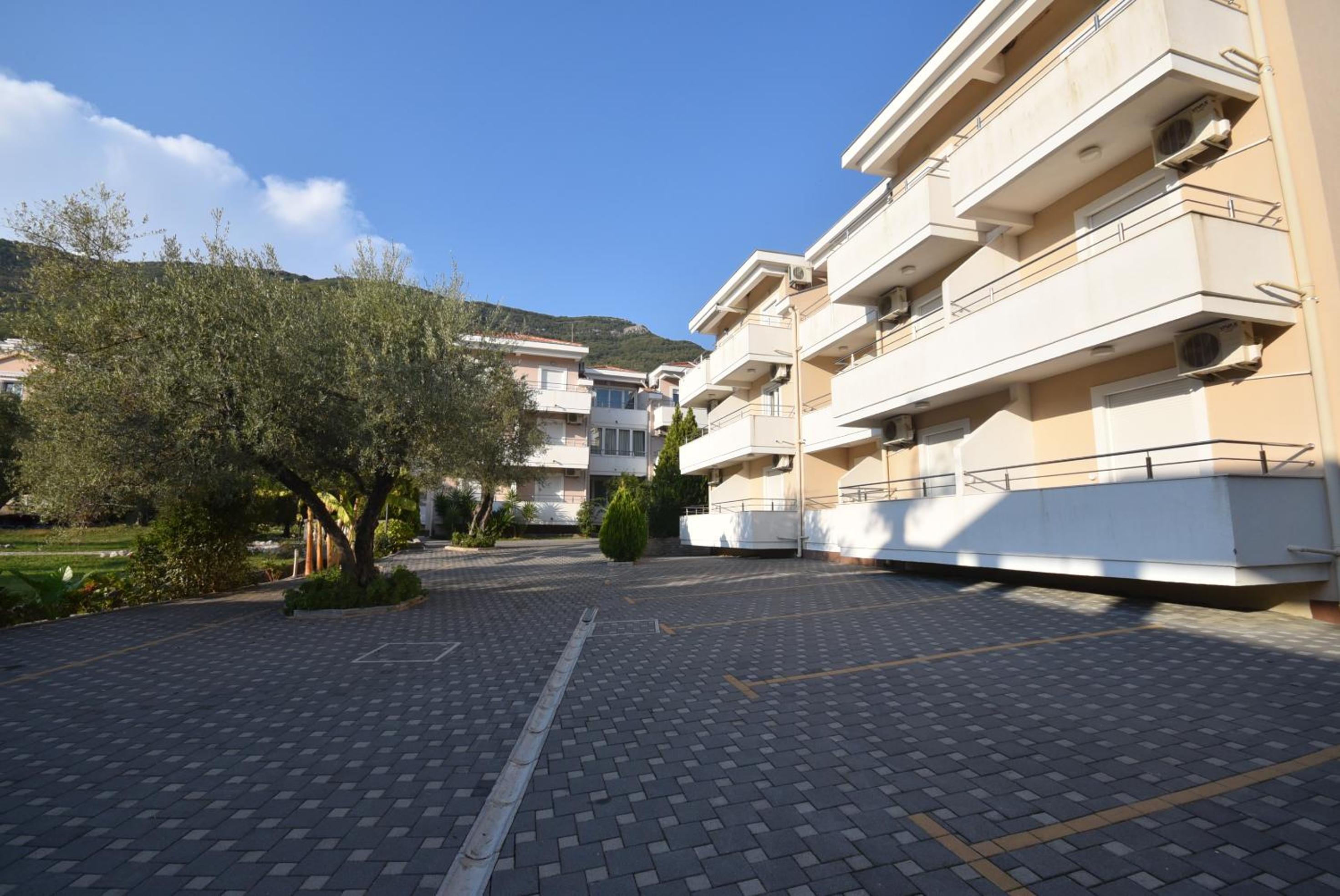 Apartment Sun Village Goran view 5