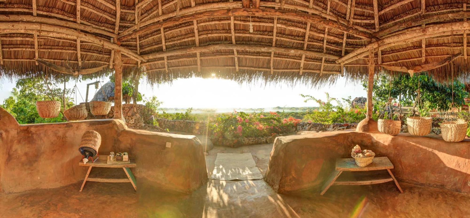 Utopia Rote Lodge