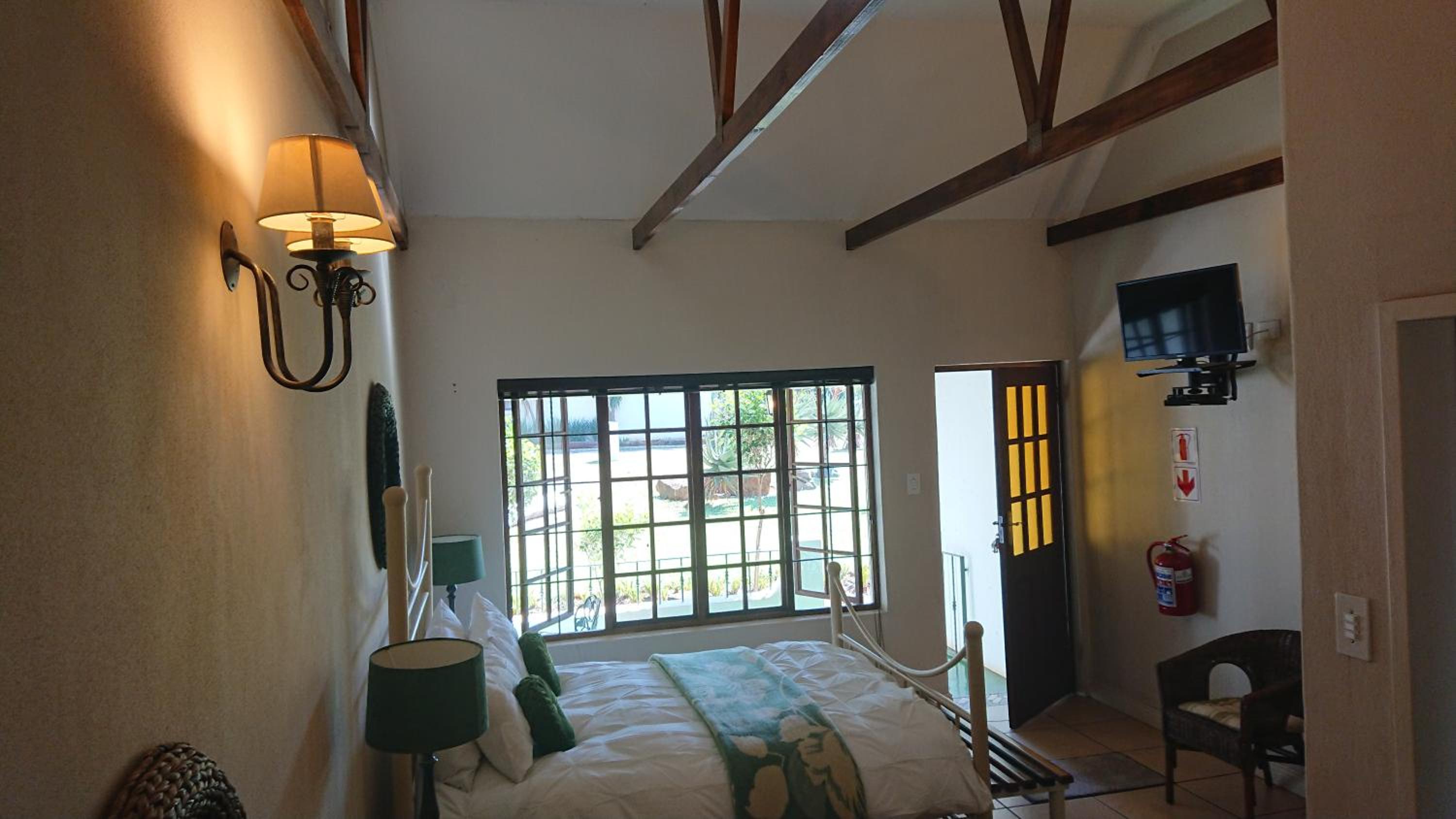 The Highveld Cape Inn view 5