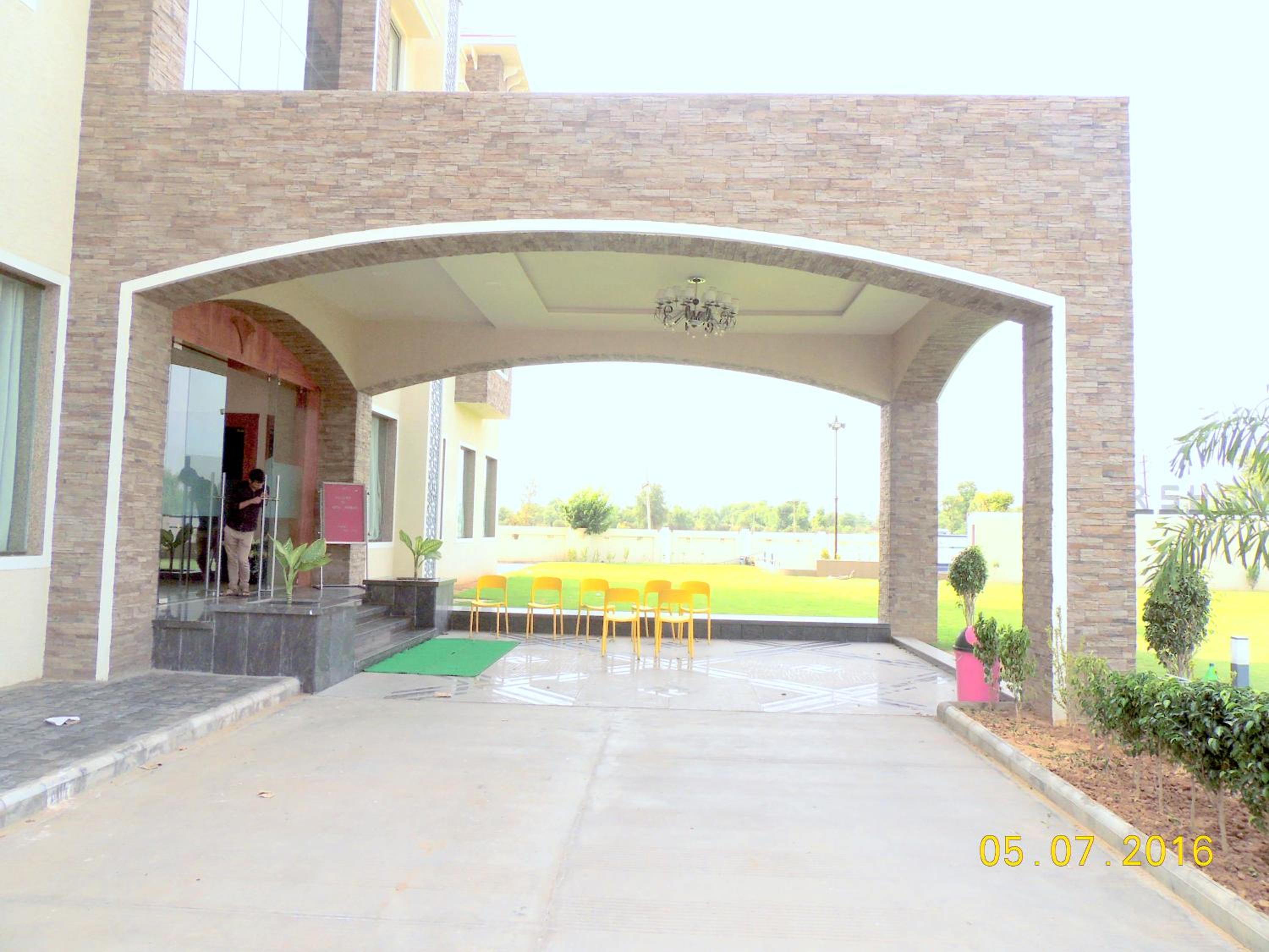 Hotel Darshan