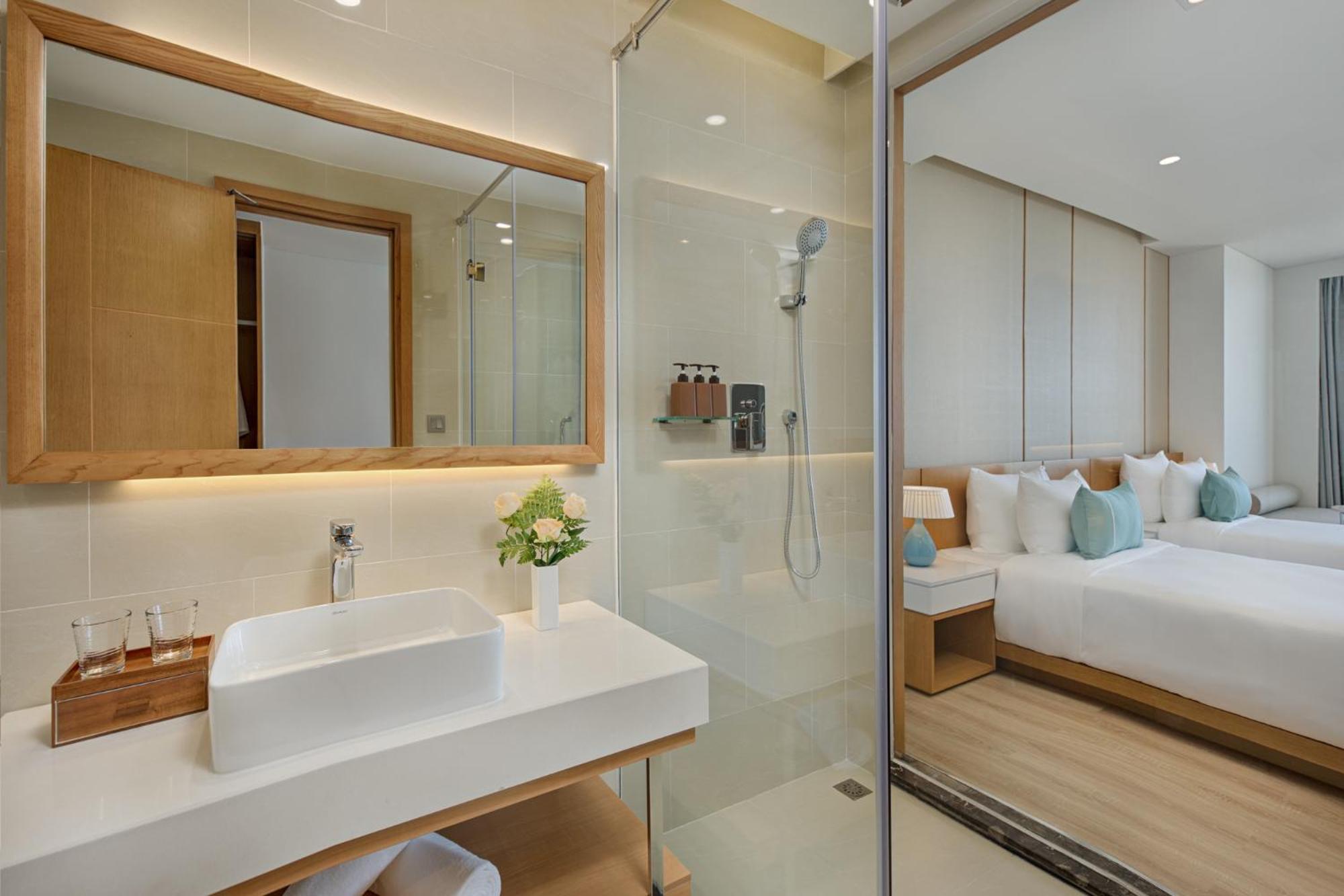 TMS Hotel Da Nang Beach 34