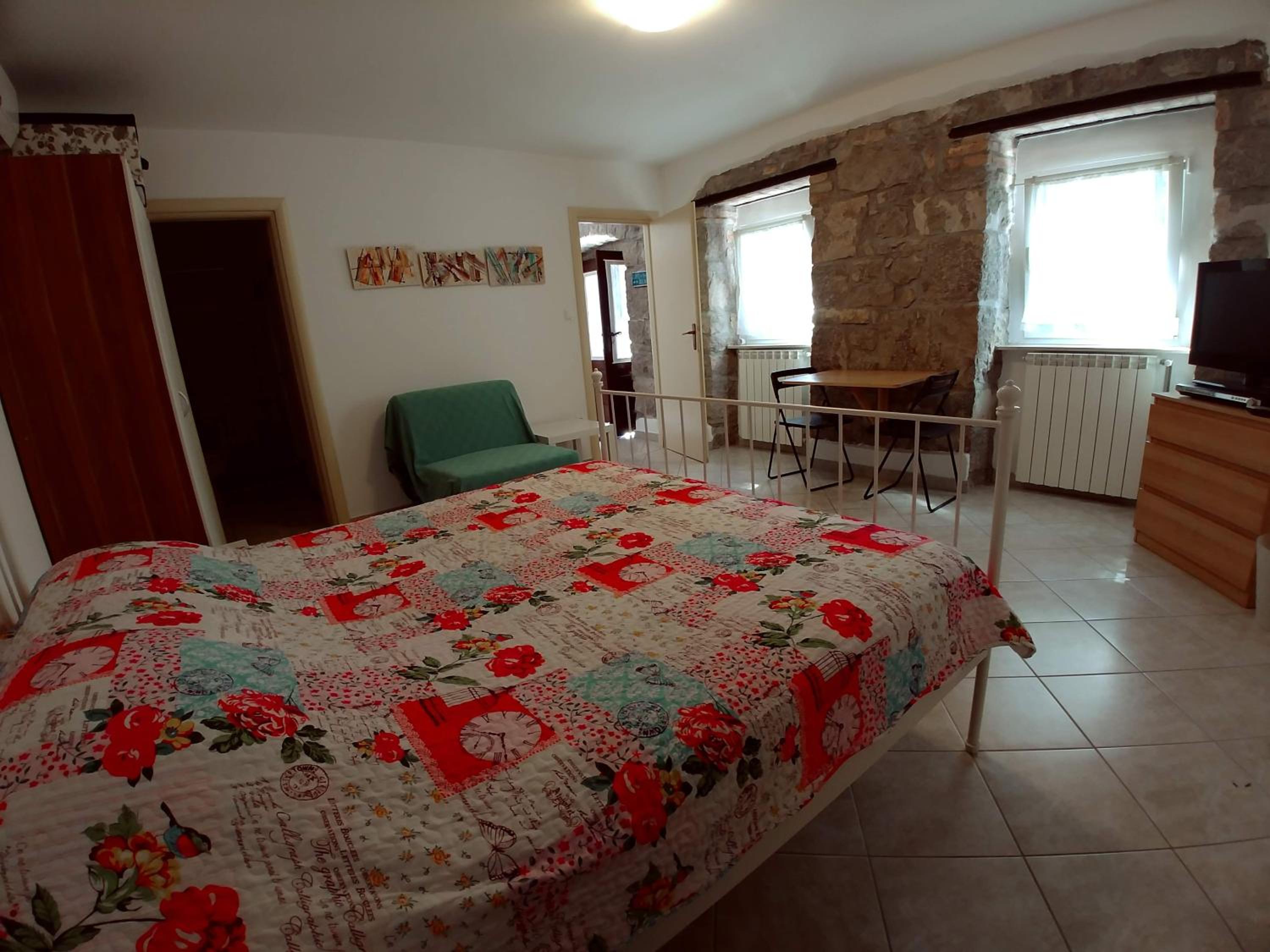 Photo 45