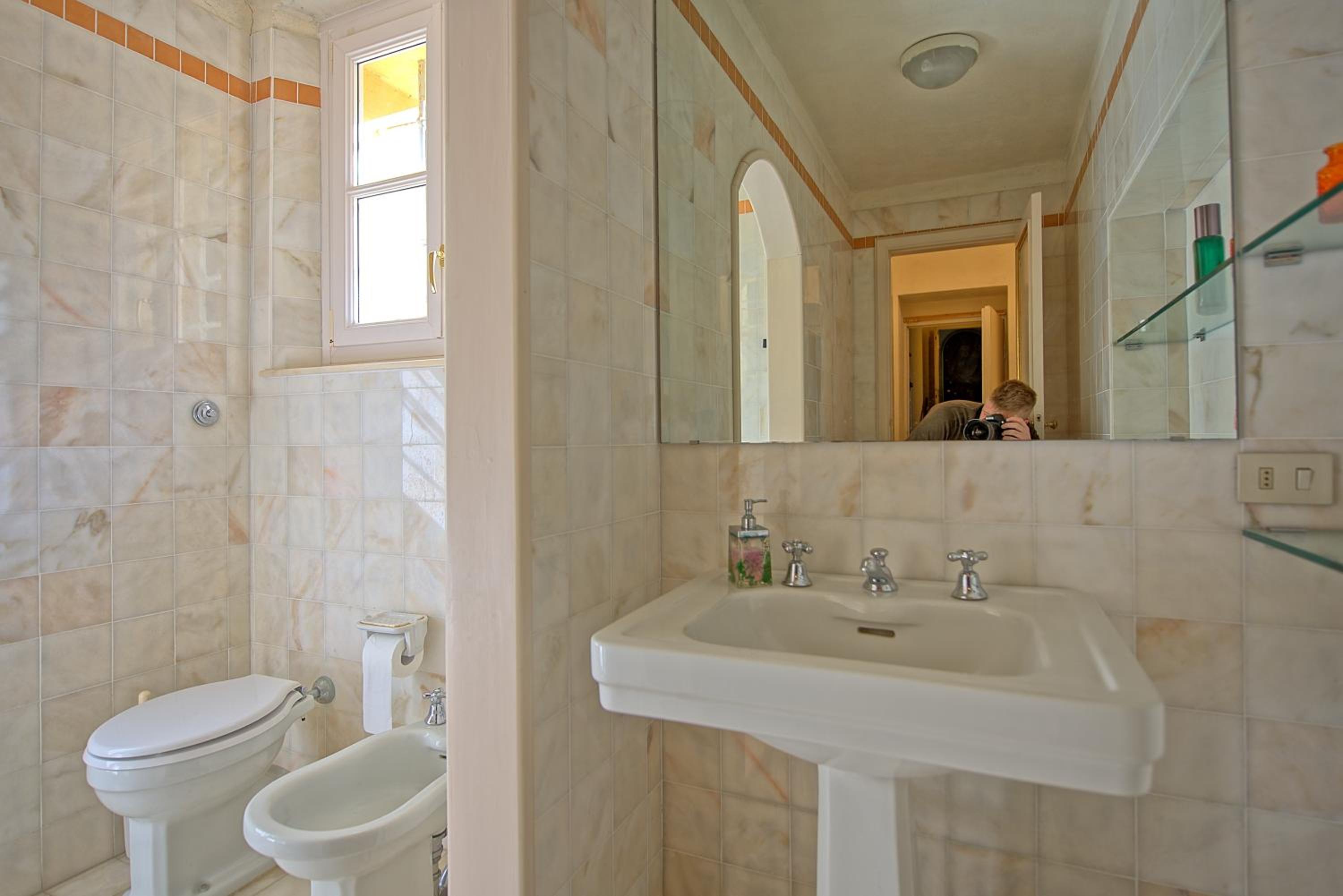 Villa Camaiore by PosarelliVillas