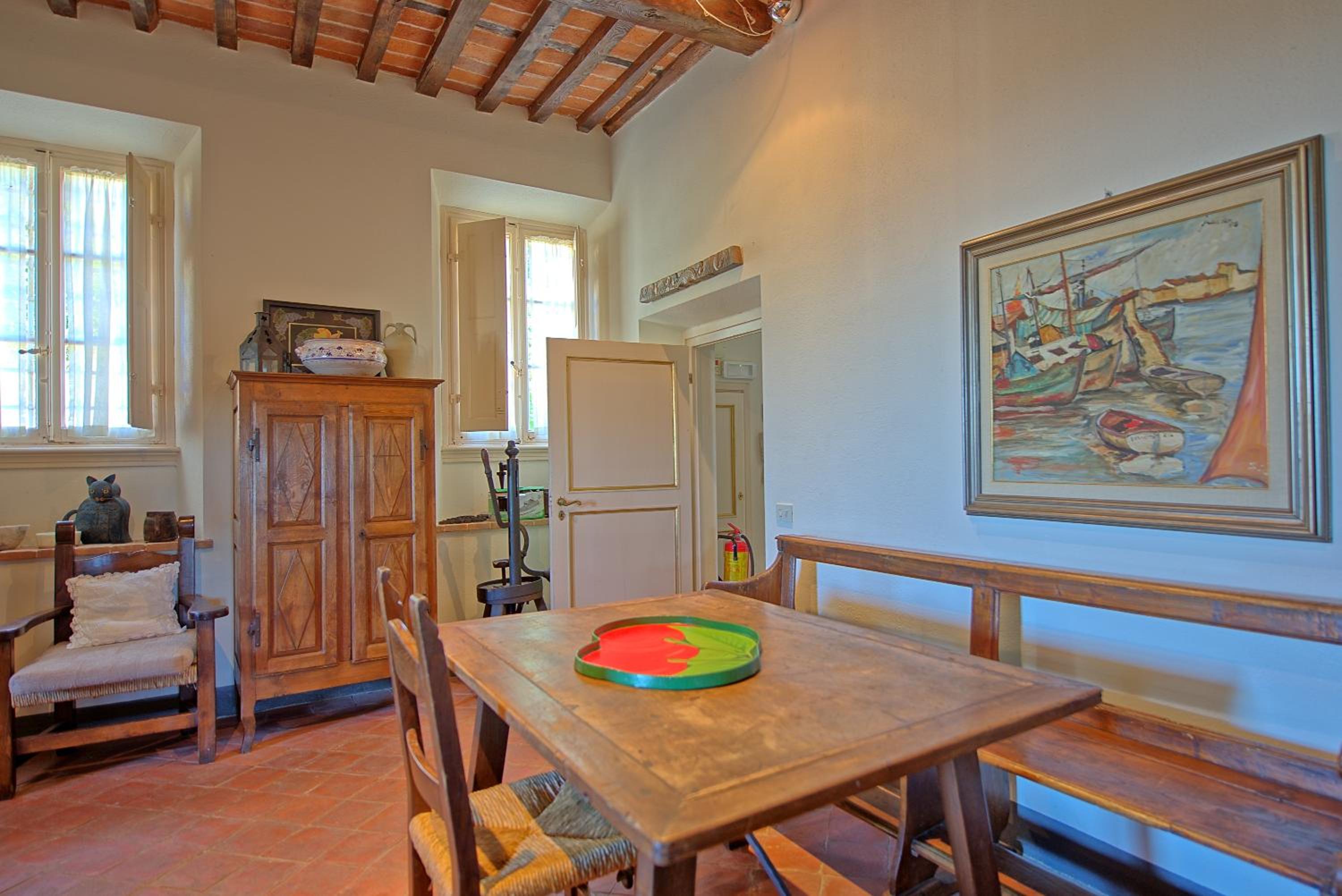 Villa Camaiore by PosarelliVillas