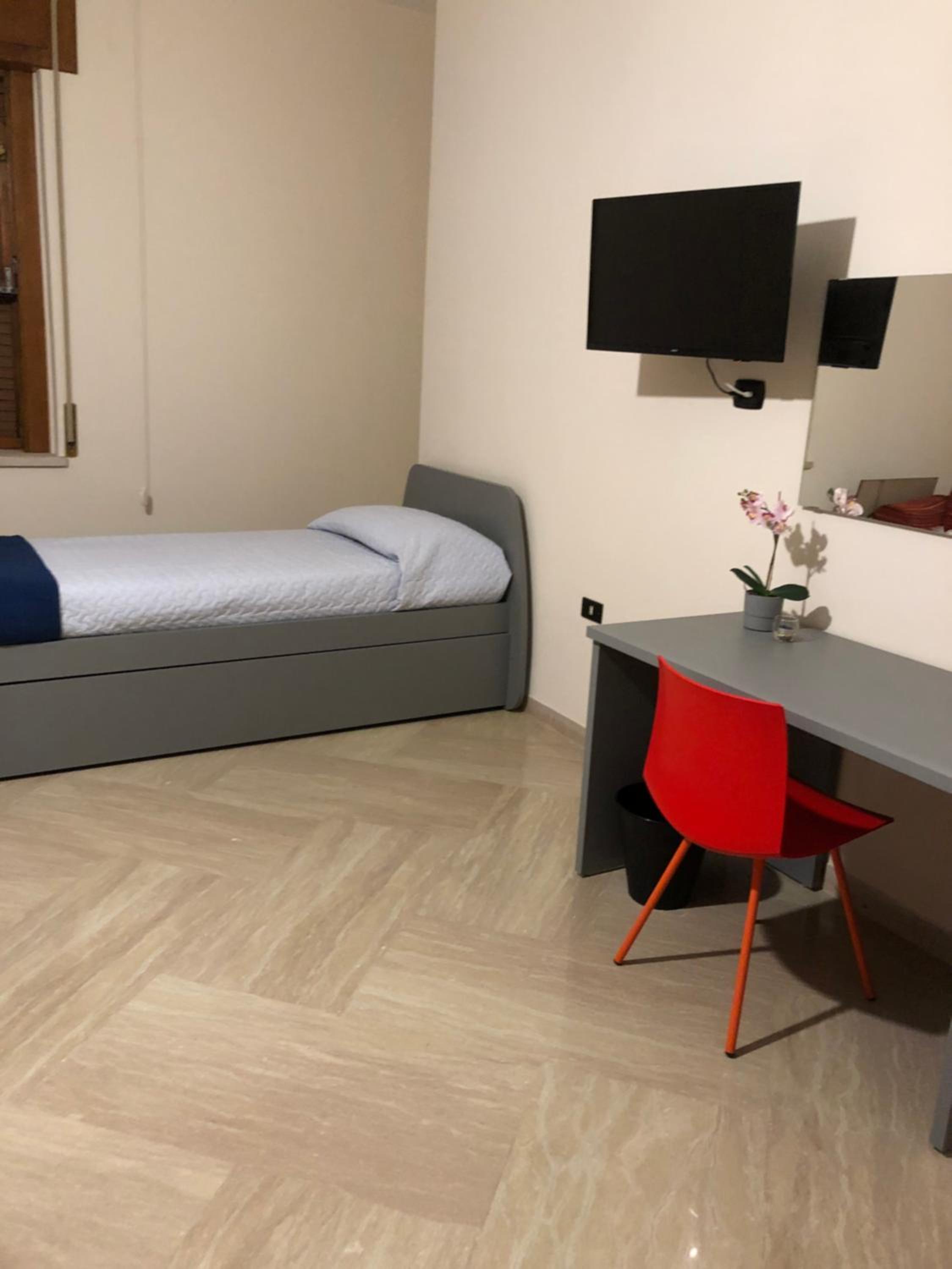 Napoli City Inn