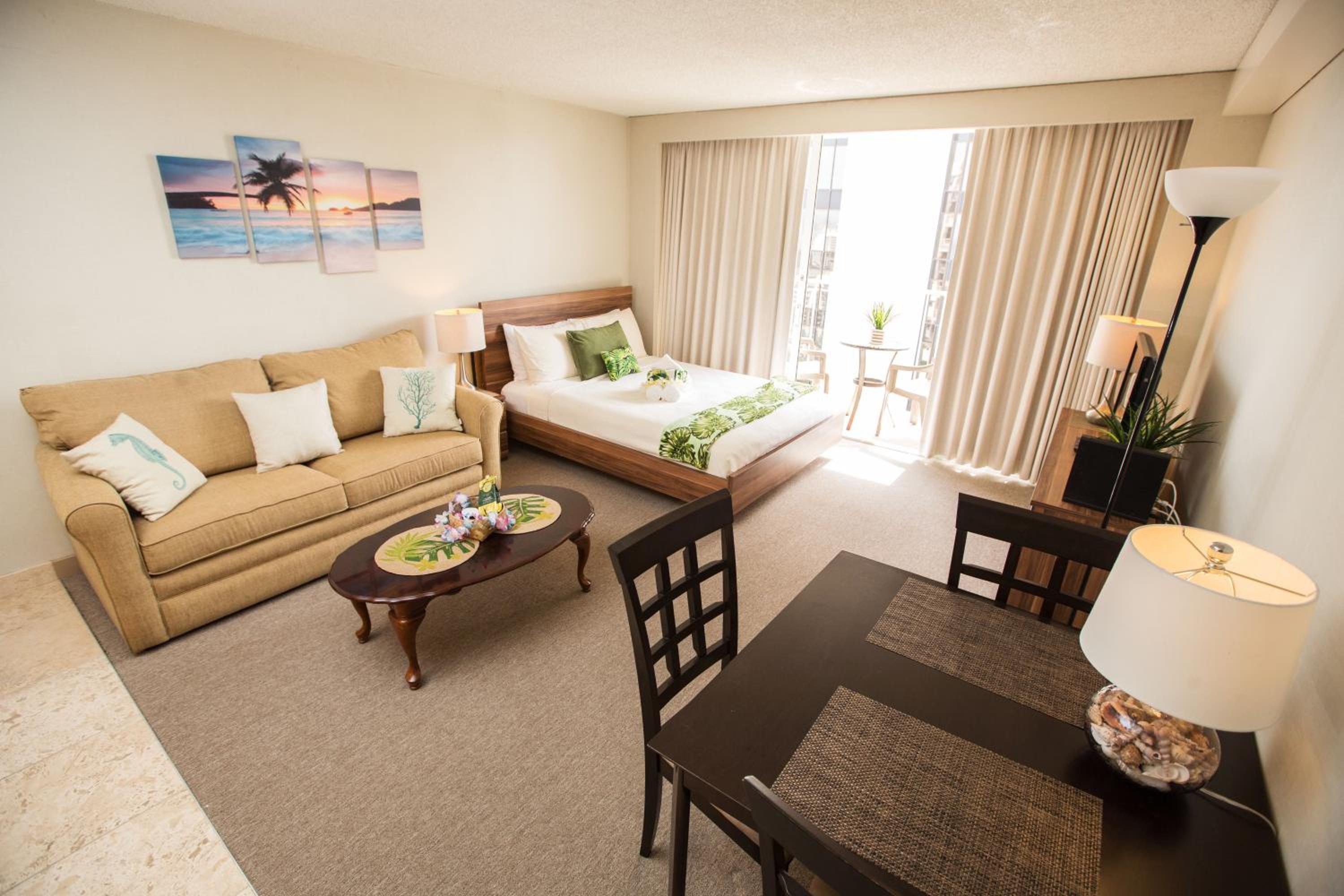 Tropical Studios at Marine Surf Waikiki - FREE PARKING - BEST LOCATION - FULL KITCHEN - SWIMMING POOL 照片第 34 張,共 263 張