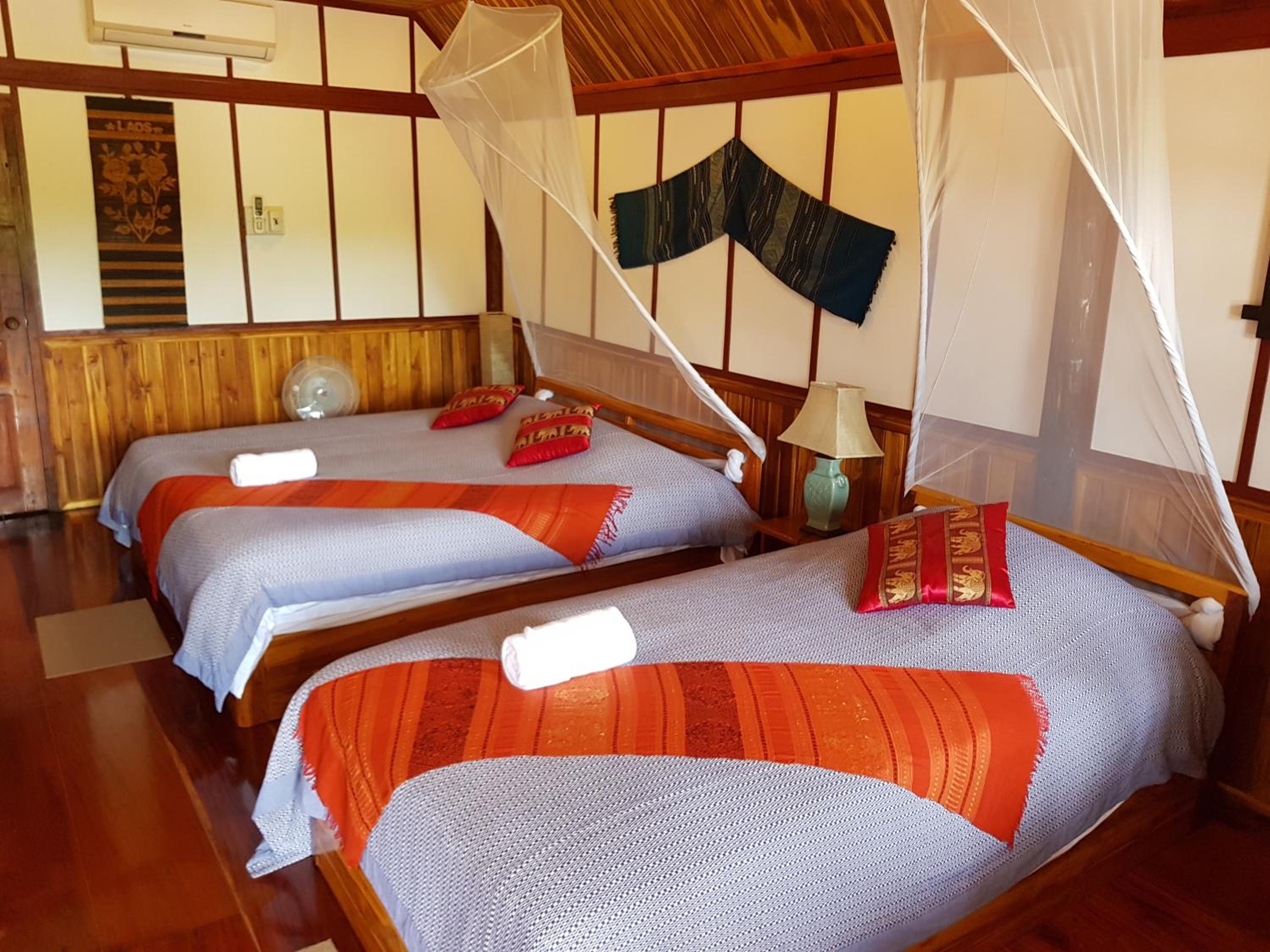 Thongbay Guesthouse