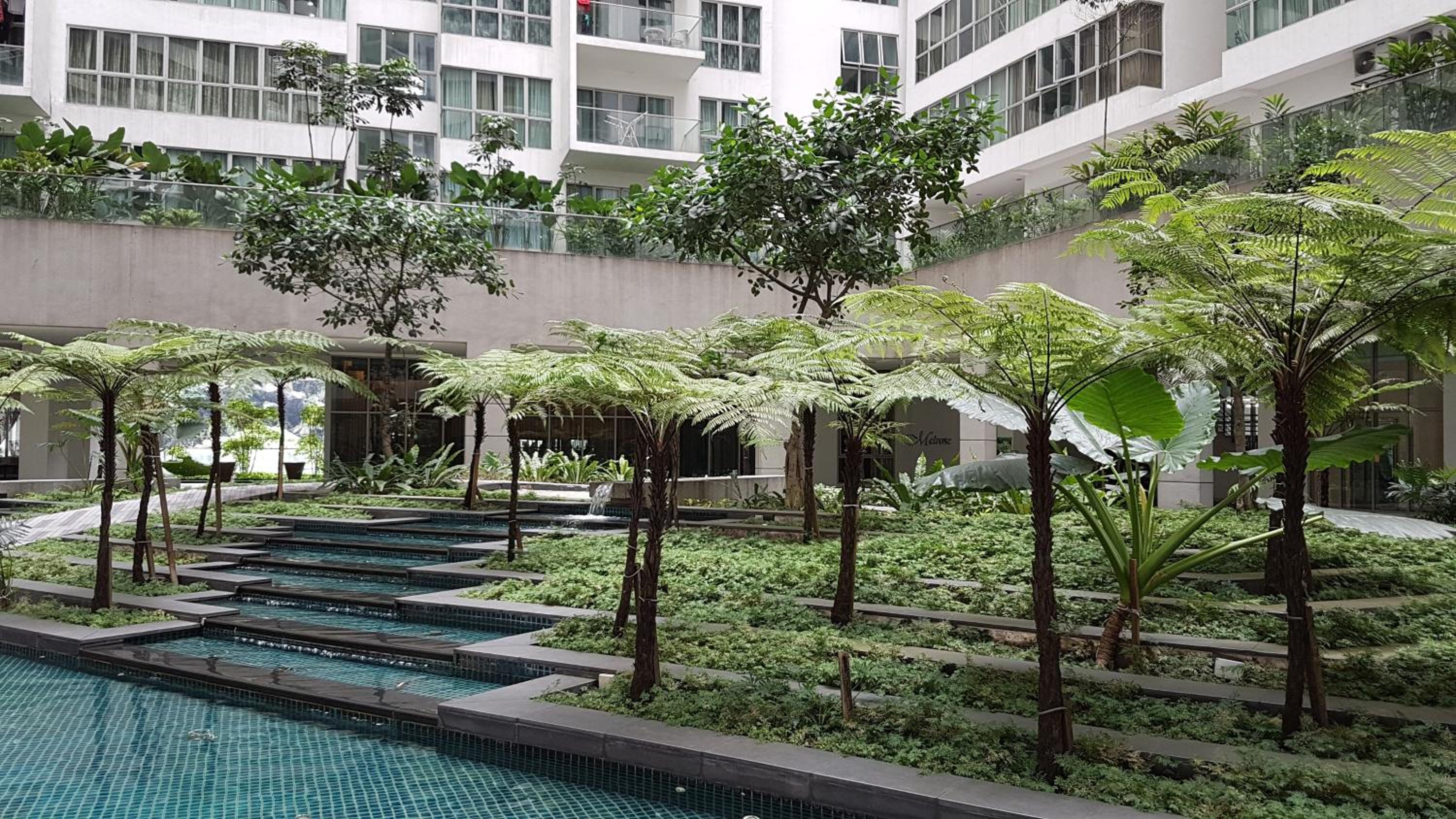 SkyBed Over The Sky Hostel @Regalia Suites & Residences KL