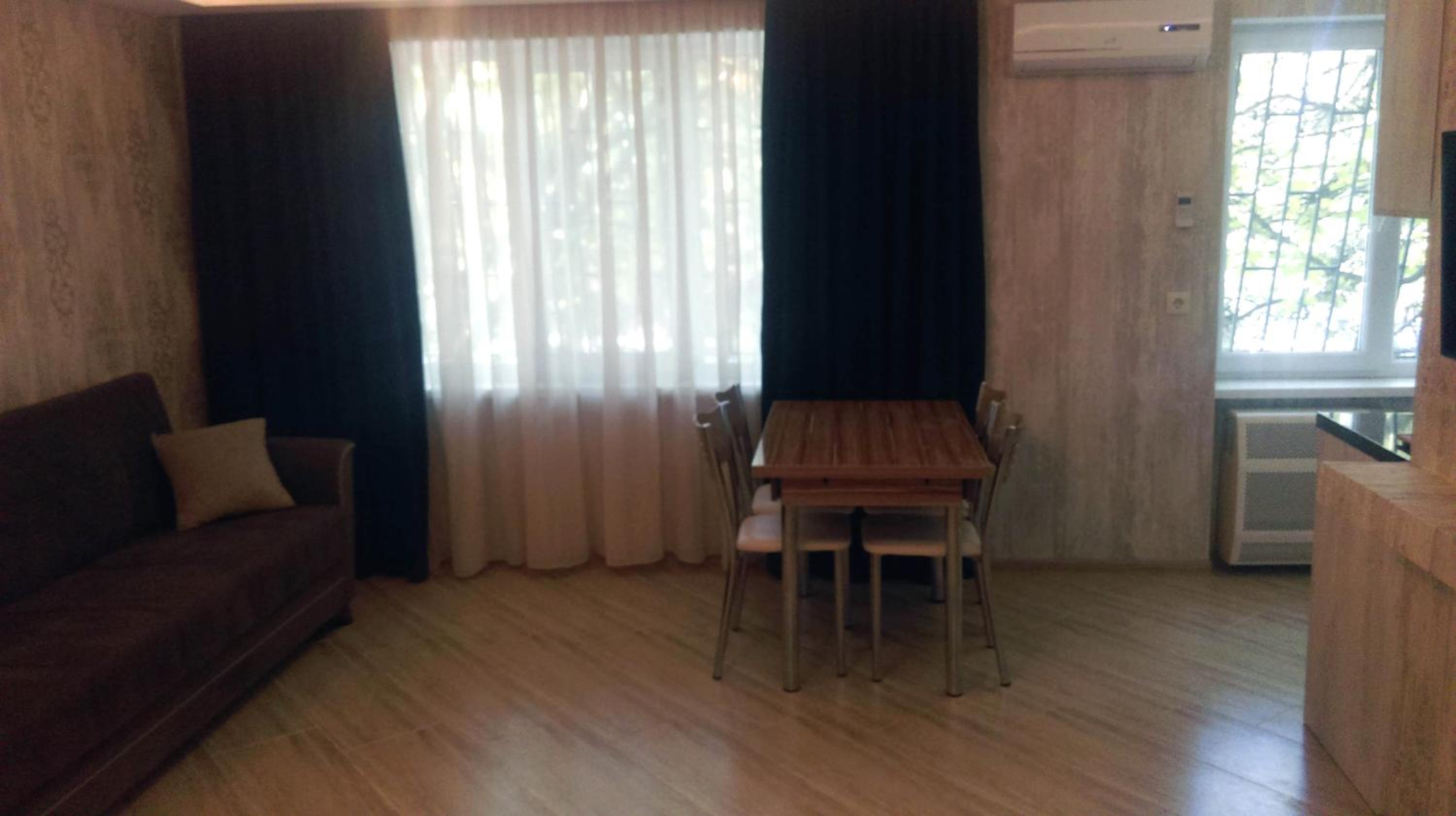 Comfortable studio apartment, near the metro station view 3
