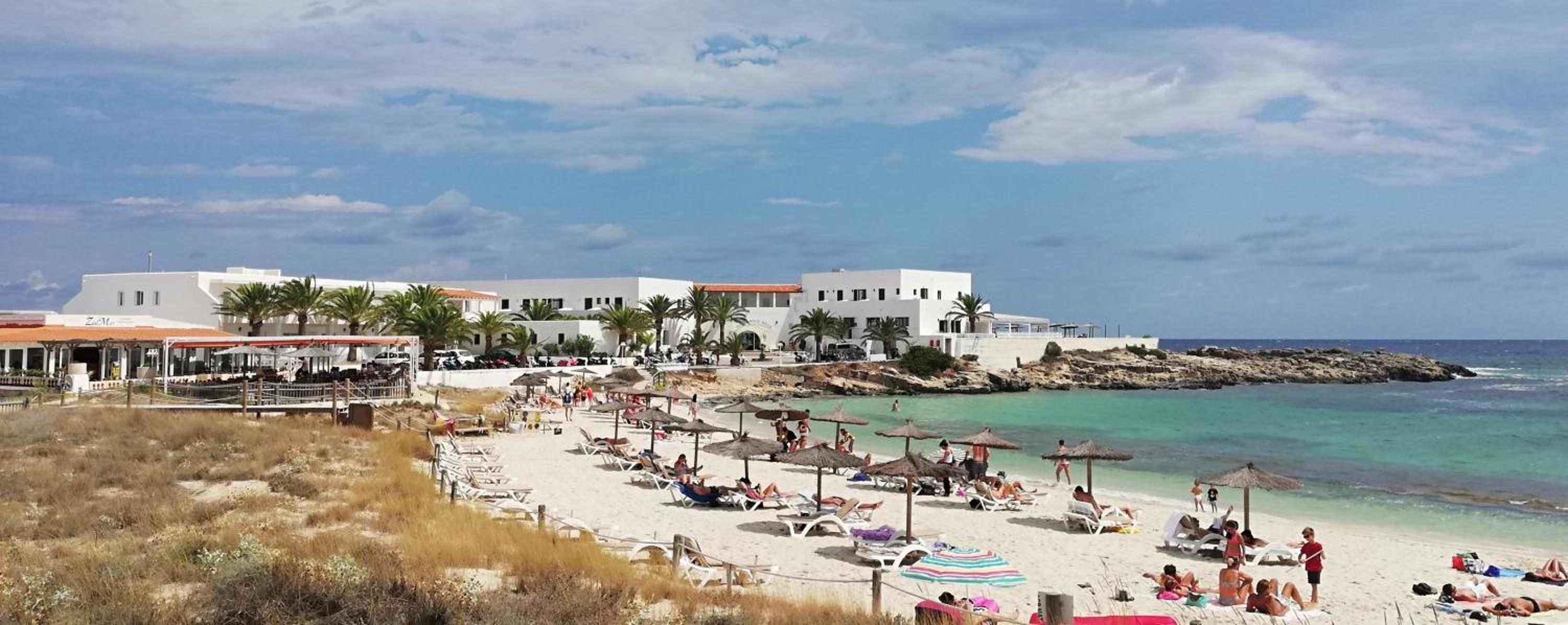 Hotel Roca Bella - Image 1