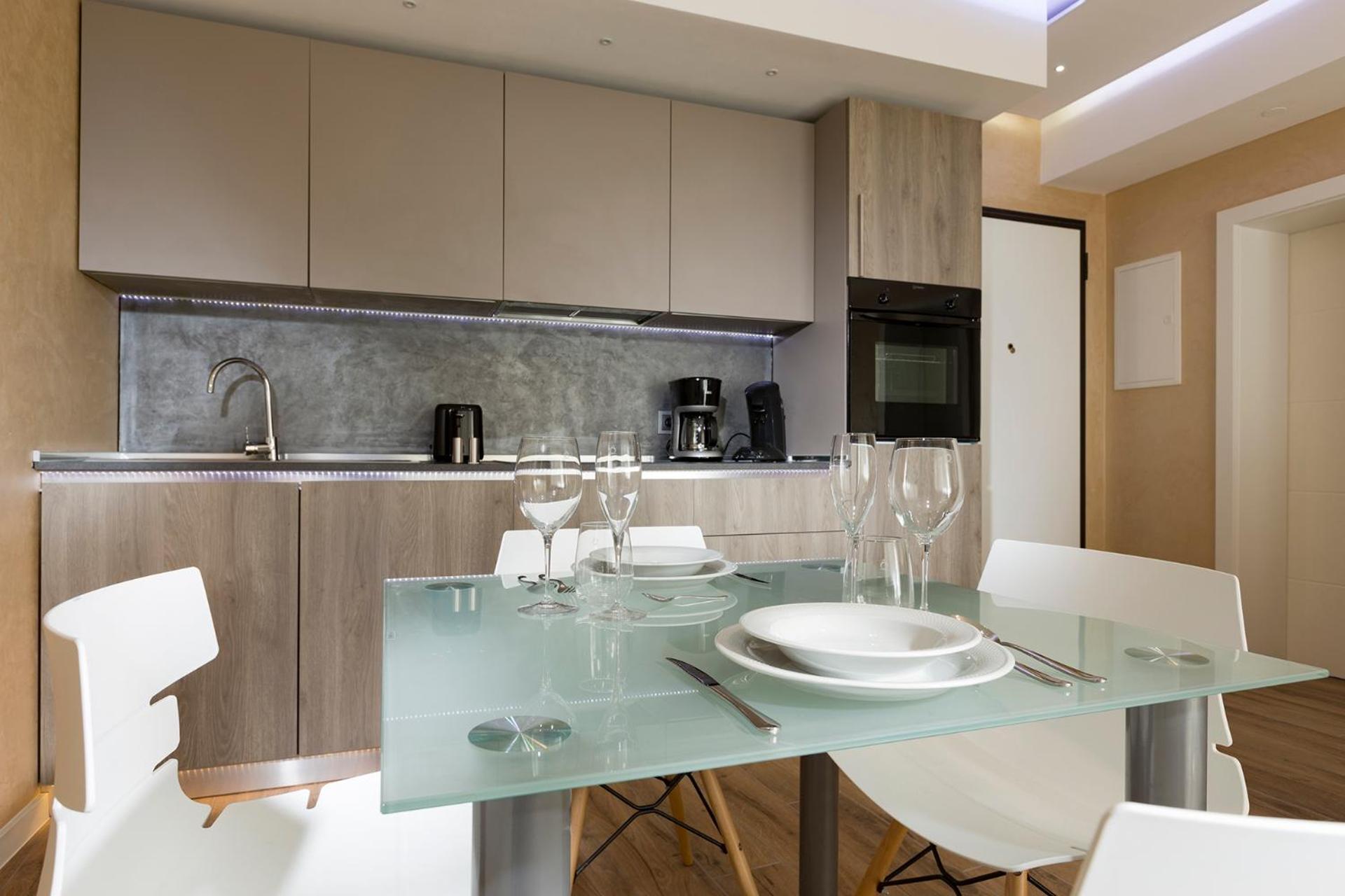 The Queen Luxury Apartments - Villa Carlotta