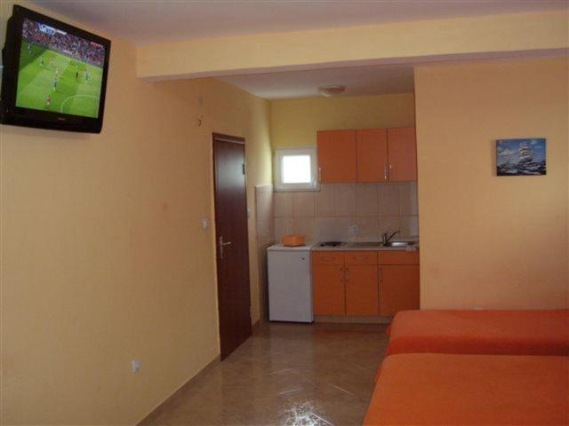 Photo 35