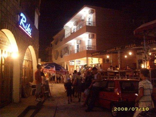 Photo 50