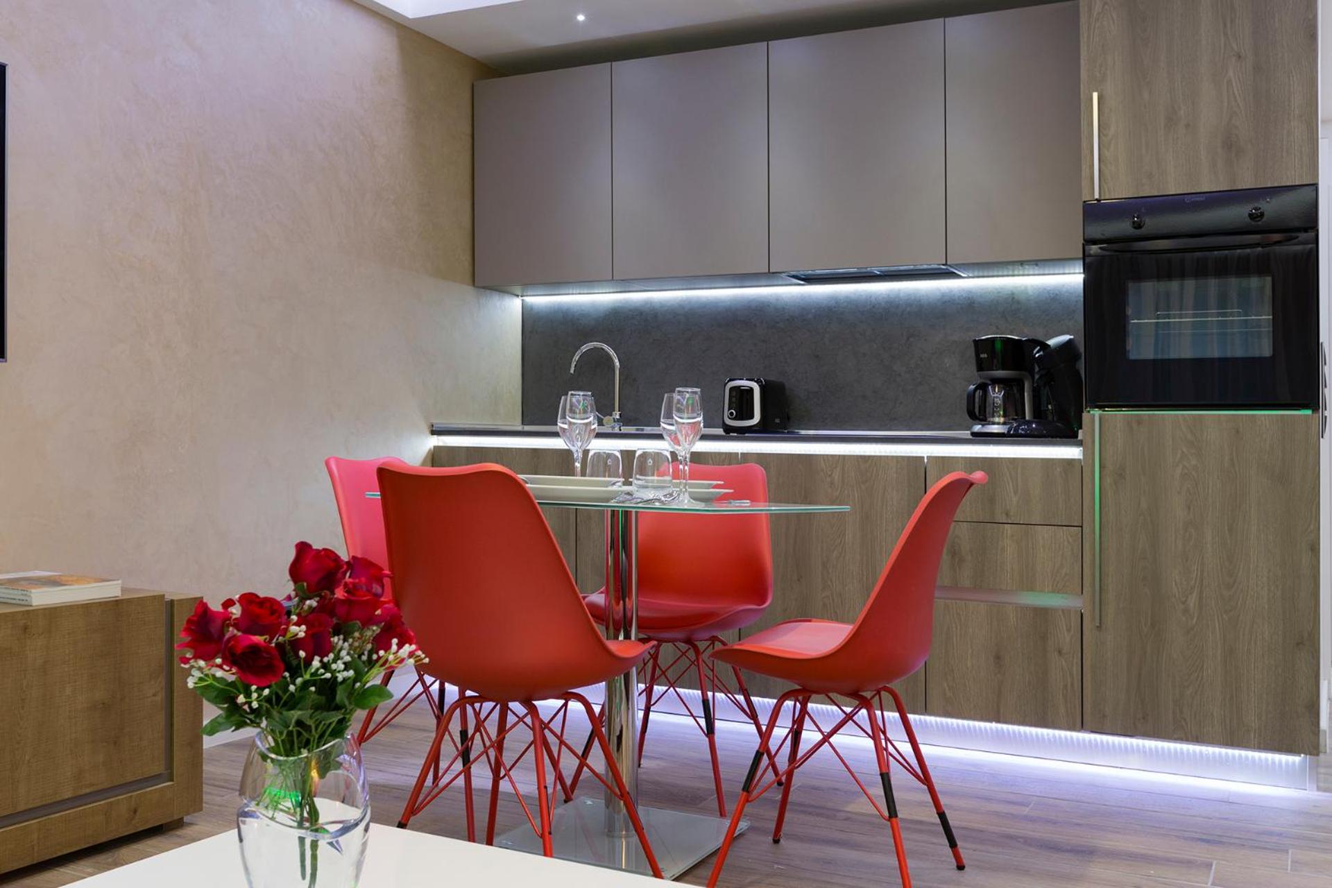 The Queen Luxury Apartments - Villa Carlotta
