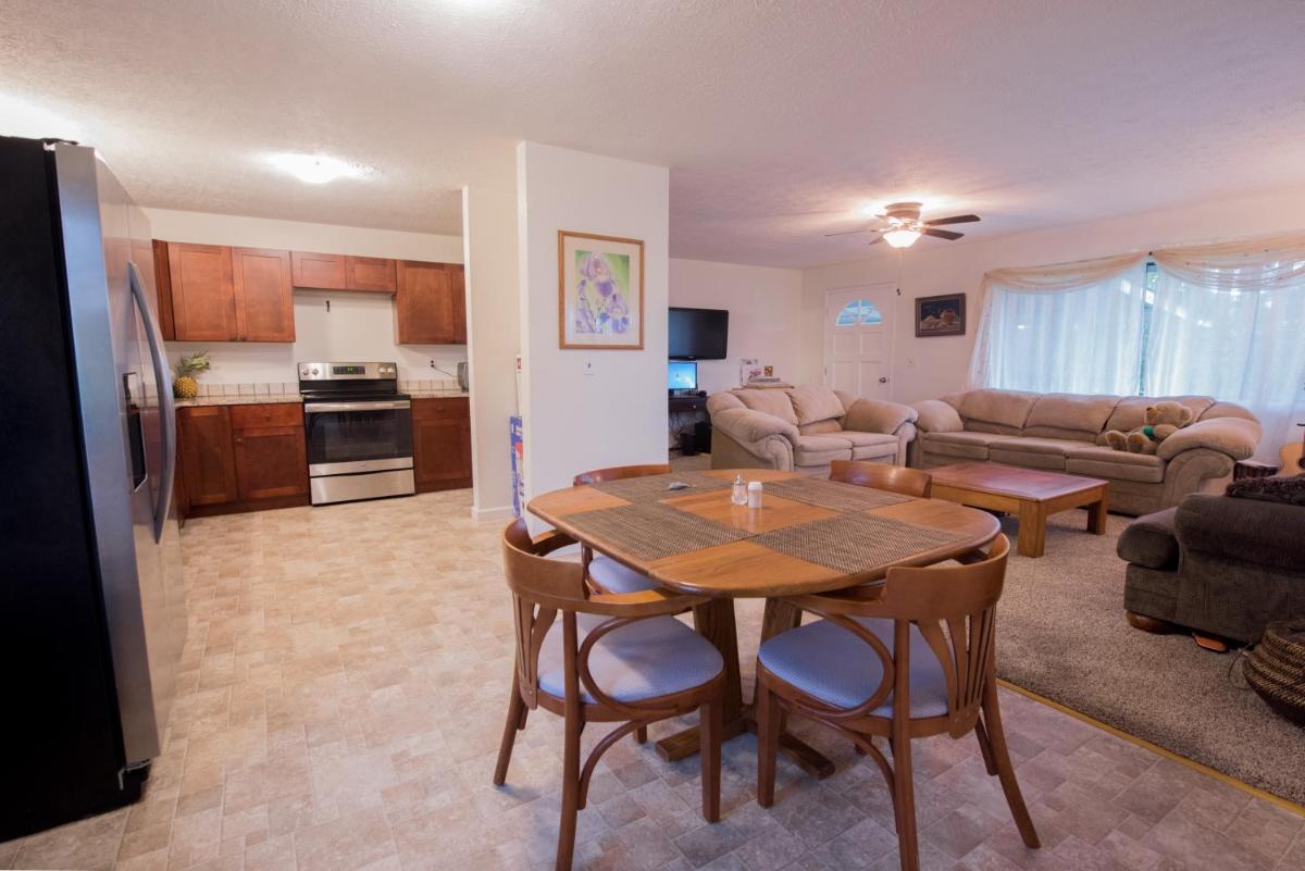 Humble Home in Hawaii - Property Image 12