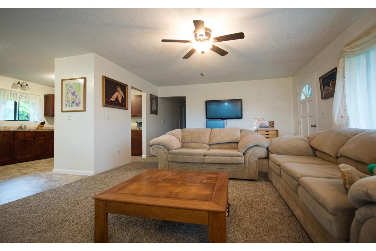 Humble Home in Hawaii - Property Image 43