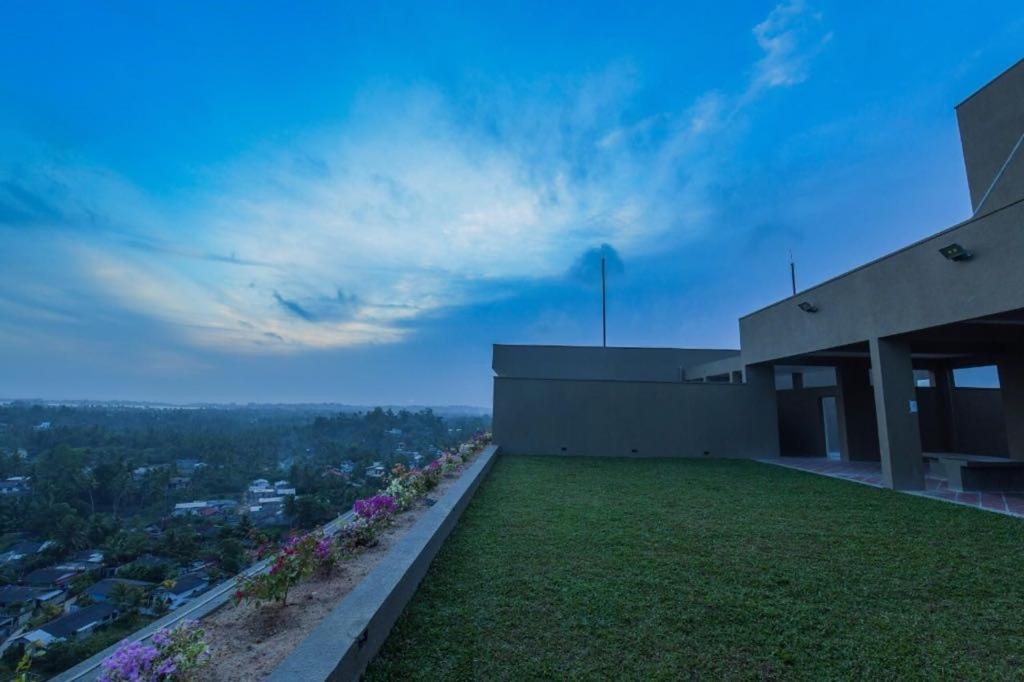 Turquoise Galle