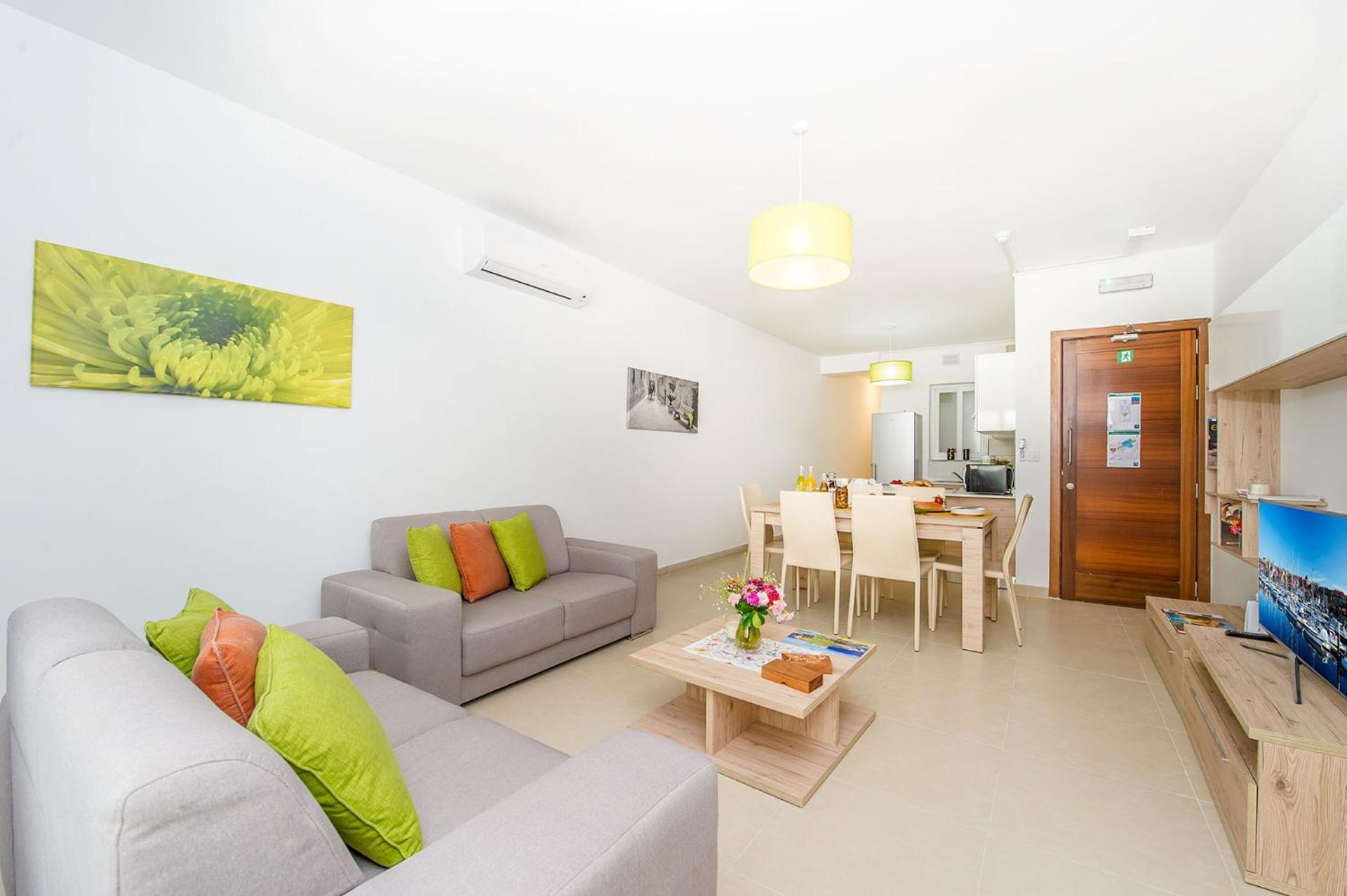 Hillock Residence Apartments