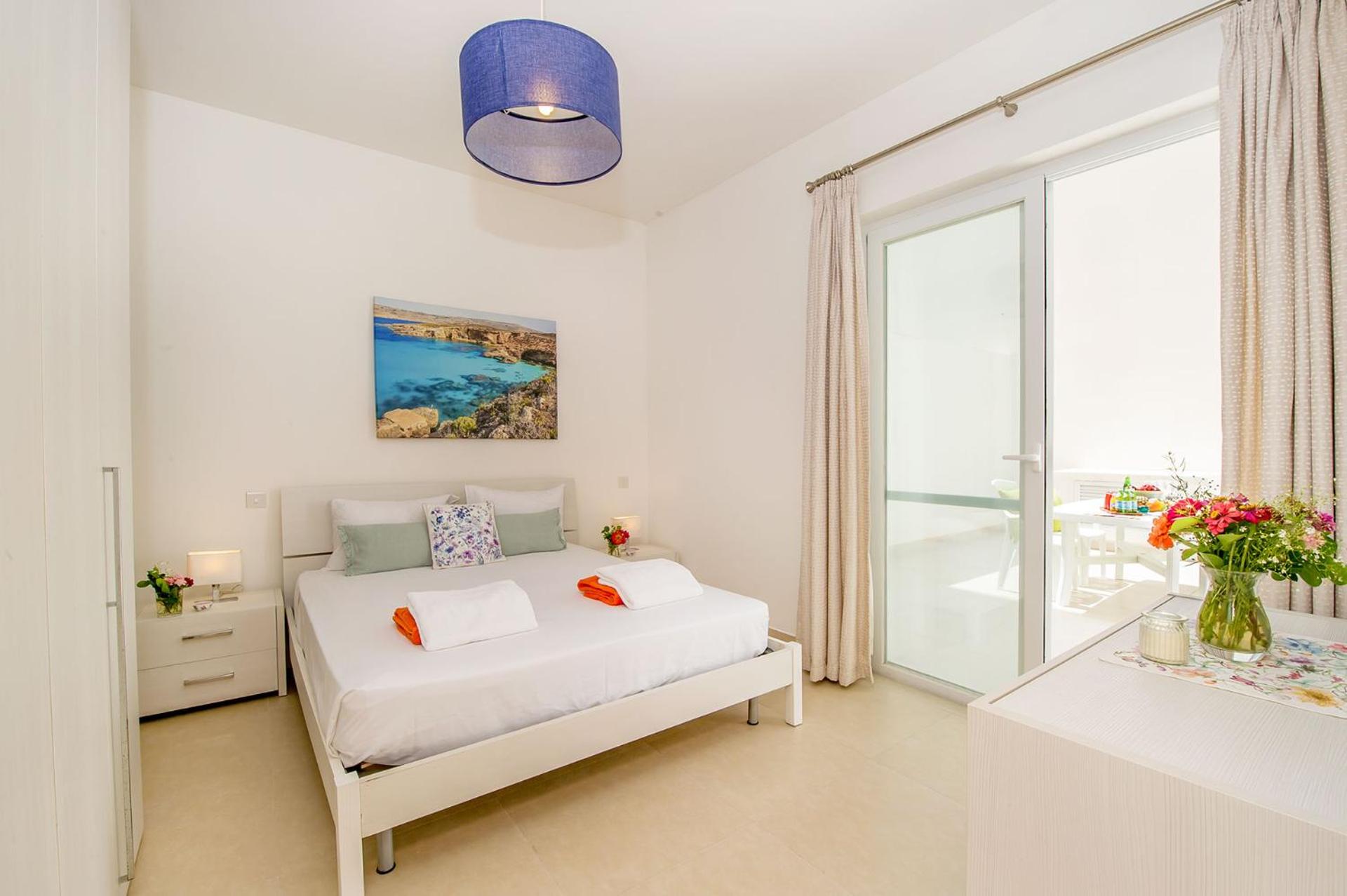 Hillock Residence Apartments