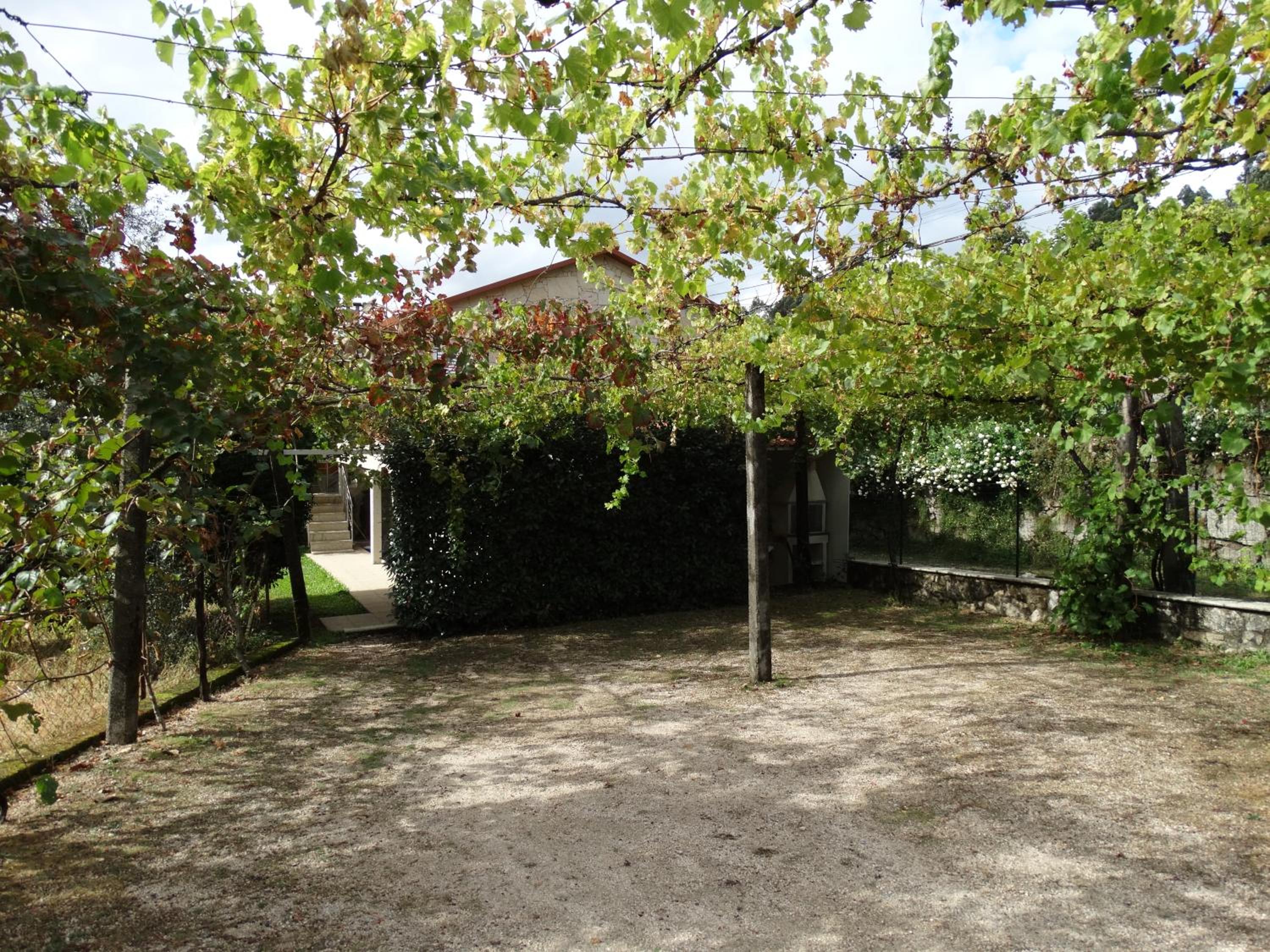 Casa da Mineira T2 view 3