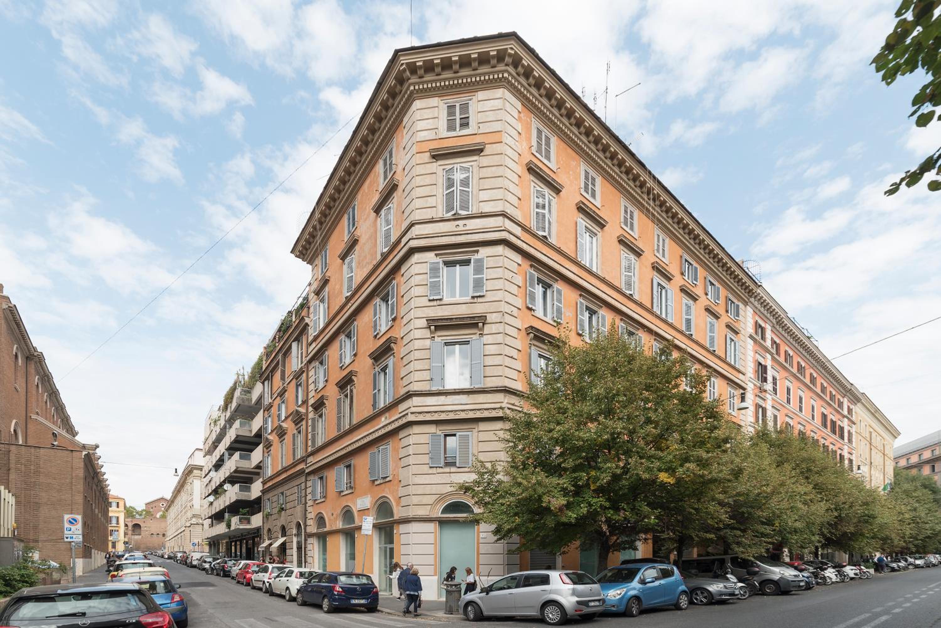 GuestHost - Elegant Apartment in Rome