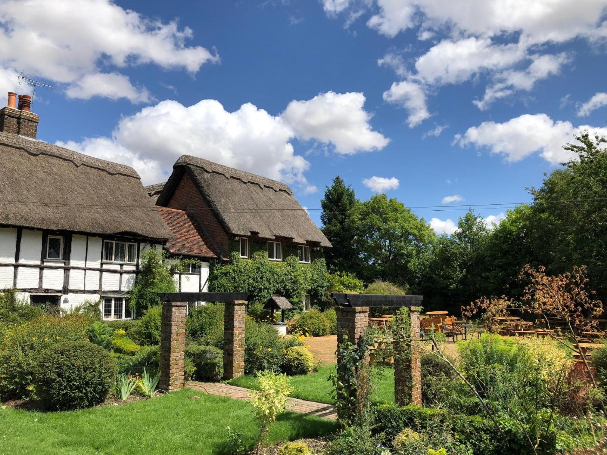 Old Hunters Lodge Whipsnade Limited view 3