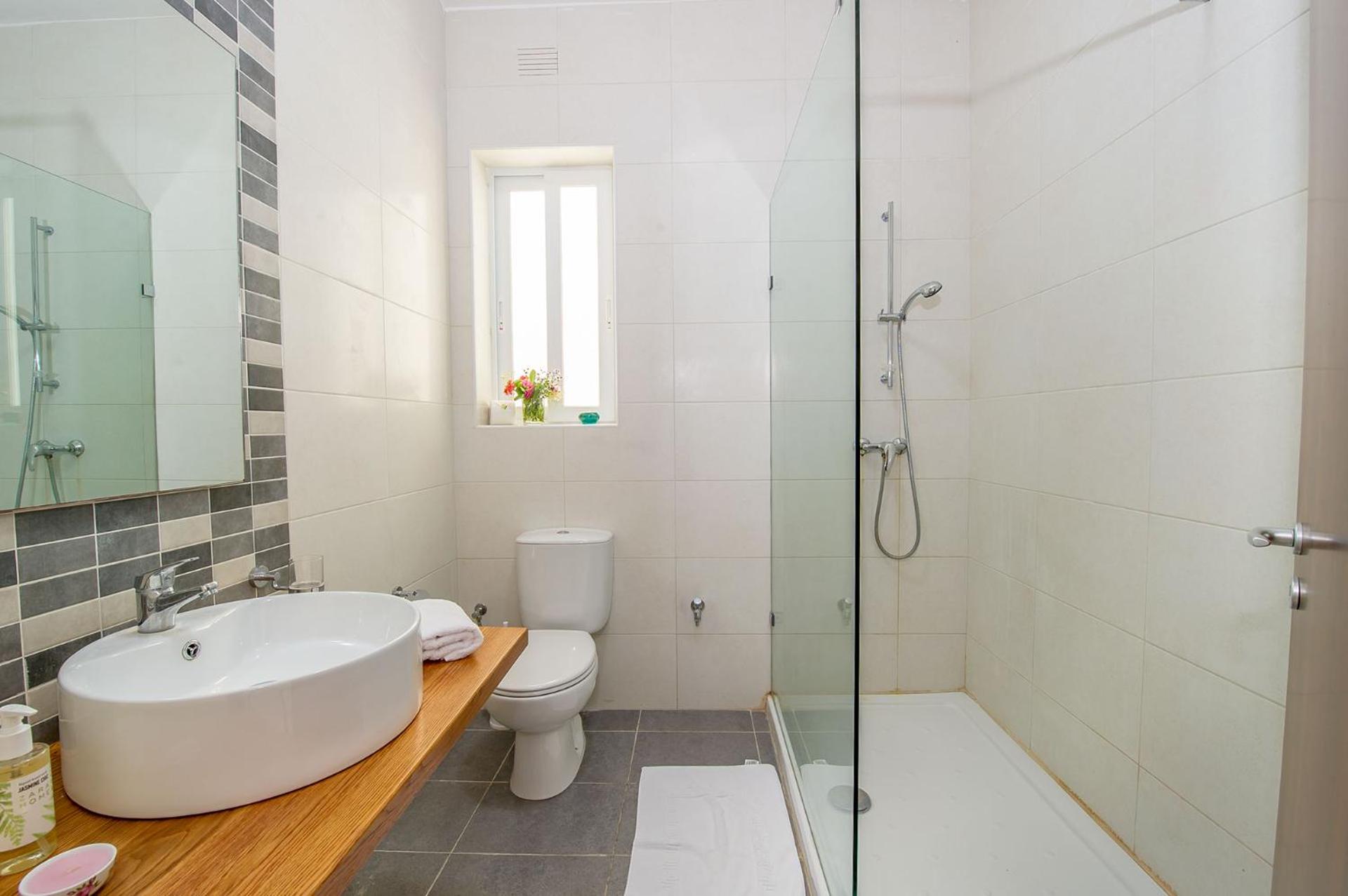 Hillock Residence Apartments