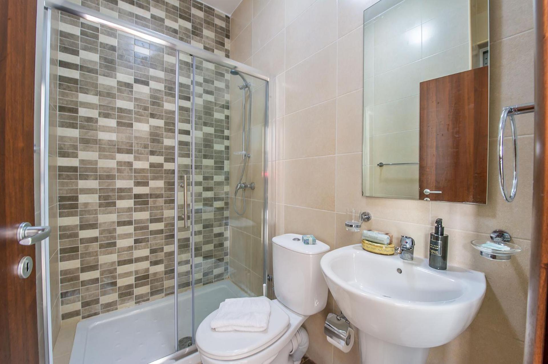 Hillock Residence Apartments