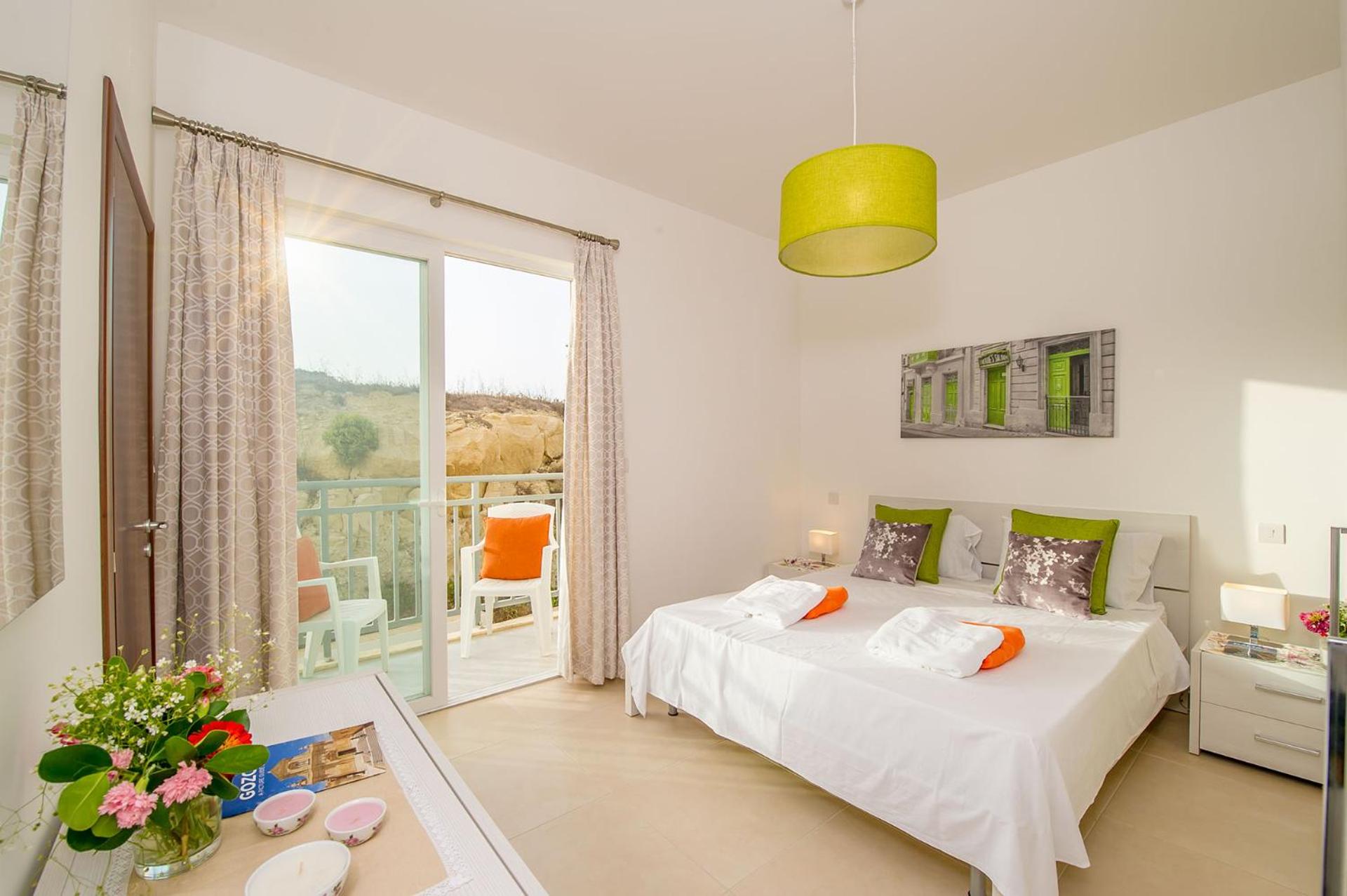 Hillock Residence Apartments