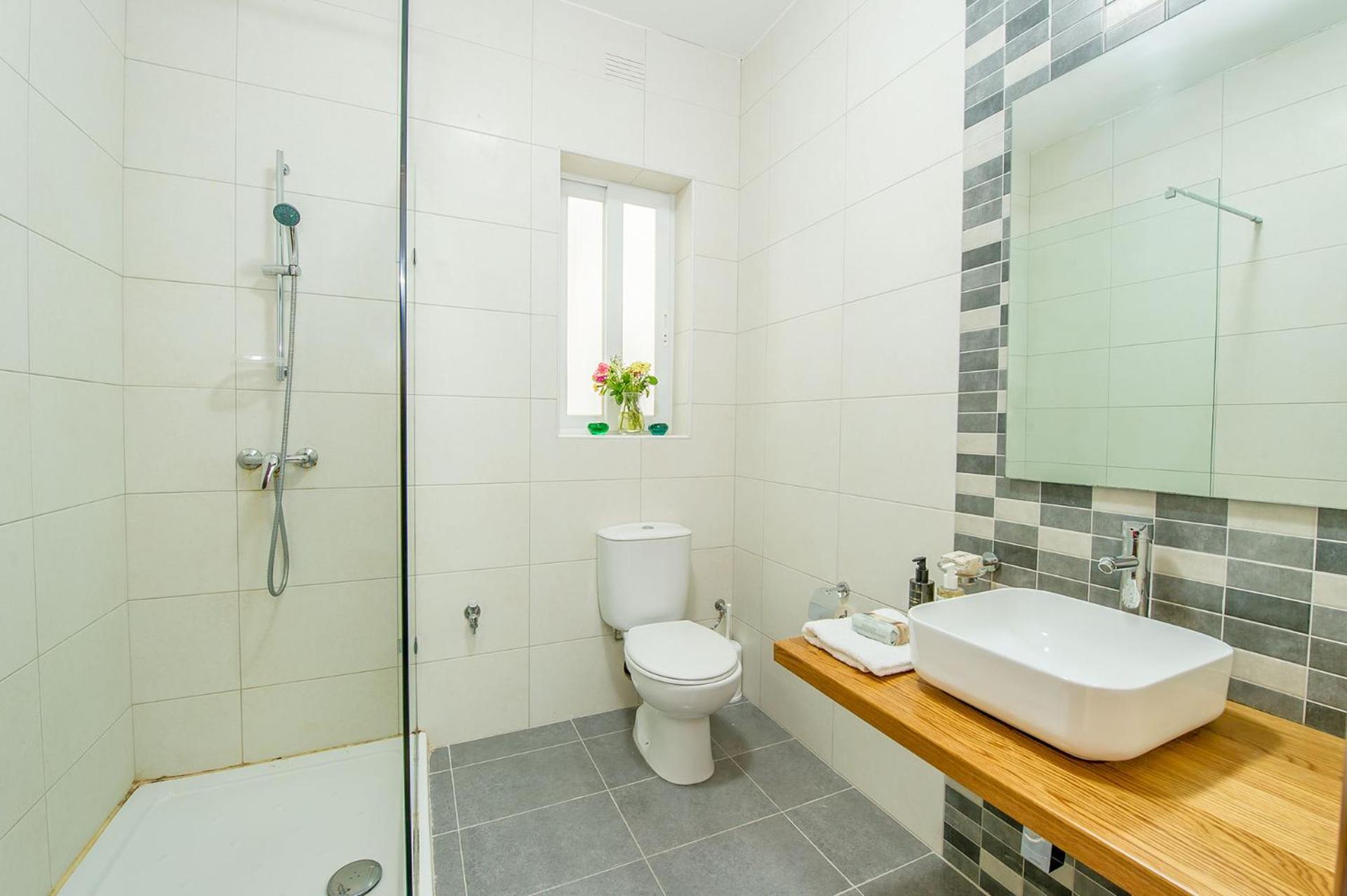 Hillock Residence Apartments