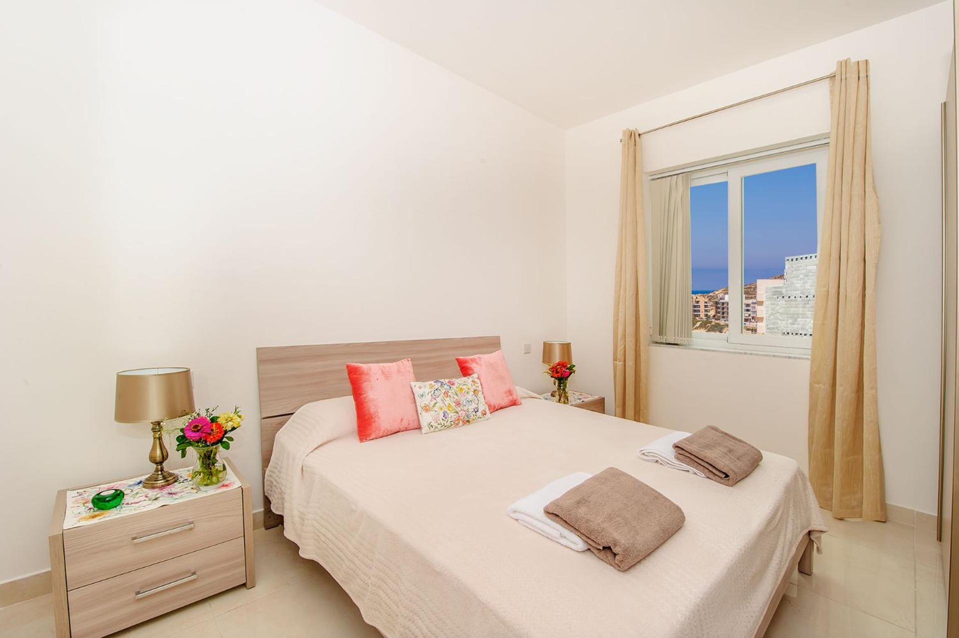 Hillock Residence Apartments