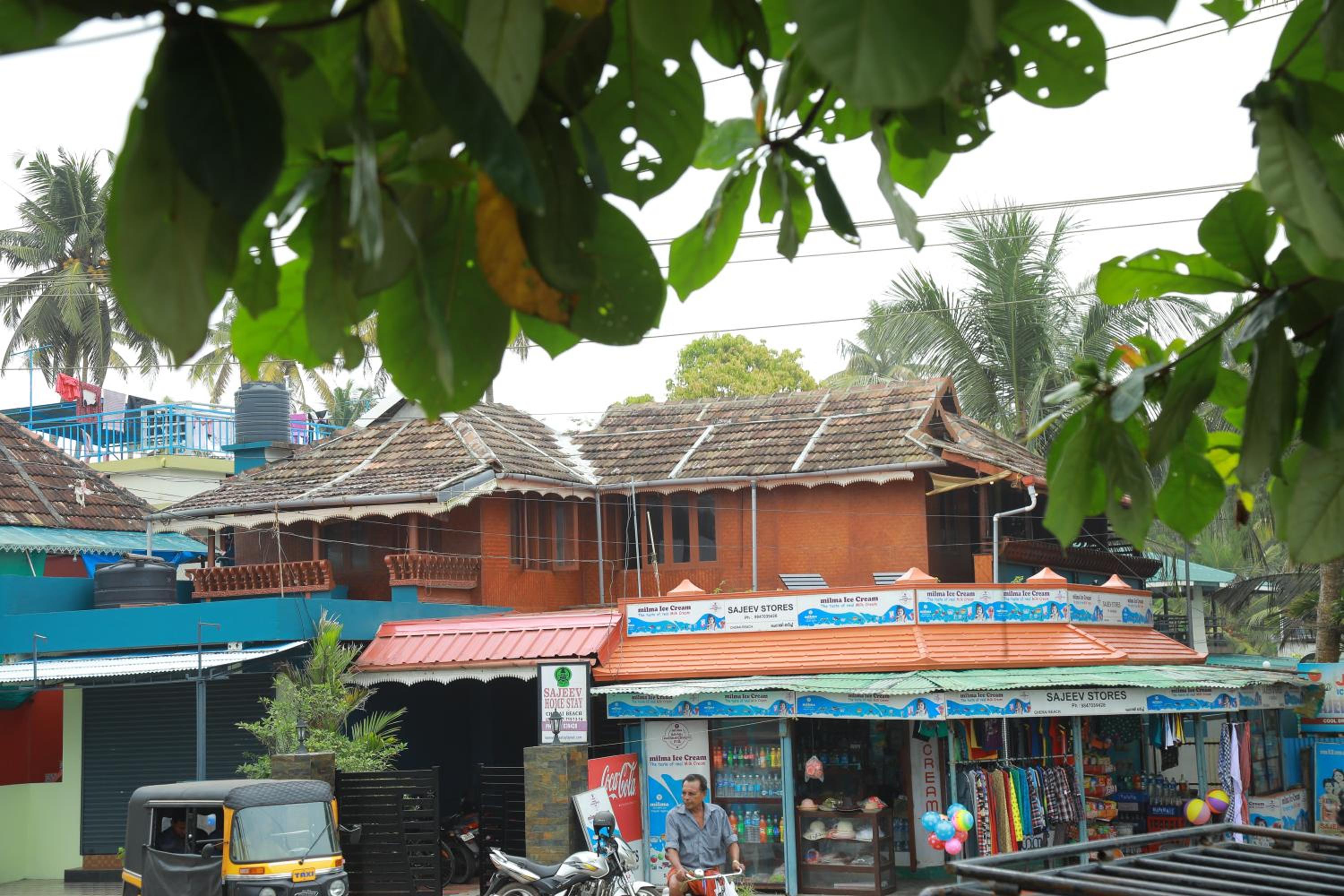 Sajeev Home Stay