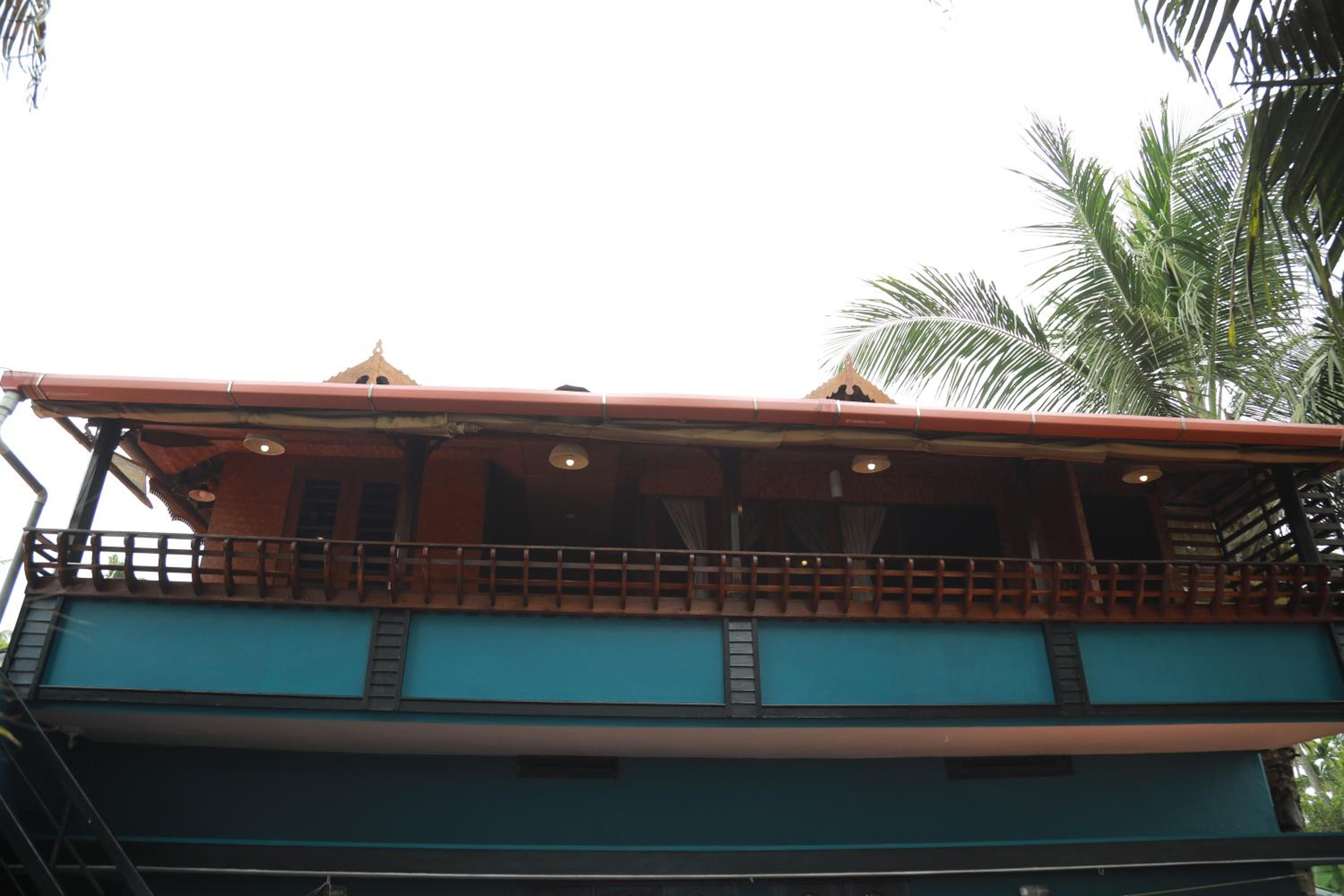 Sajeev Home Stay