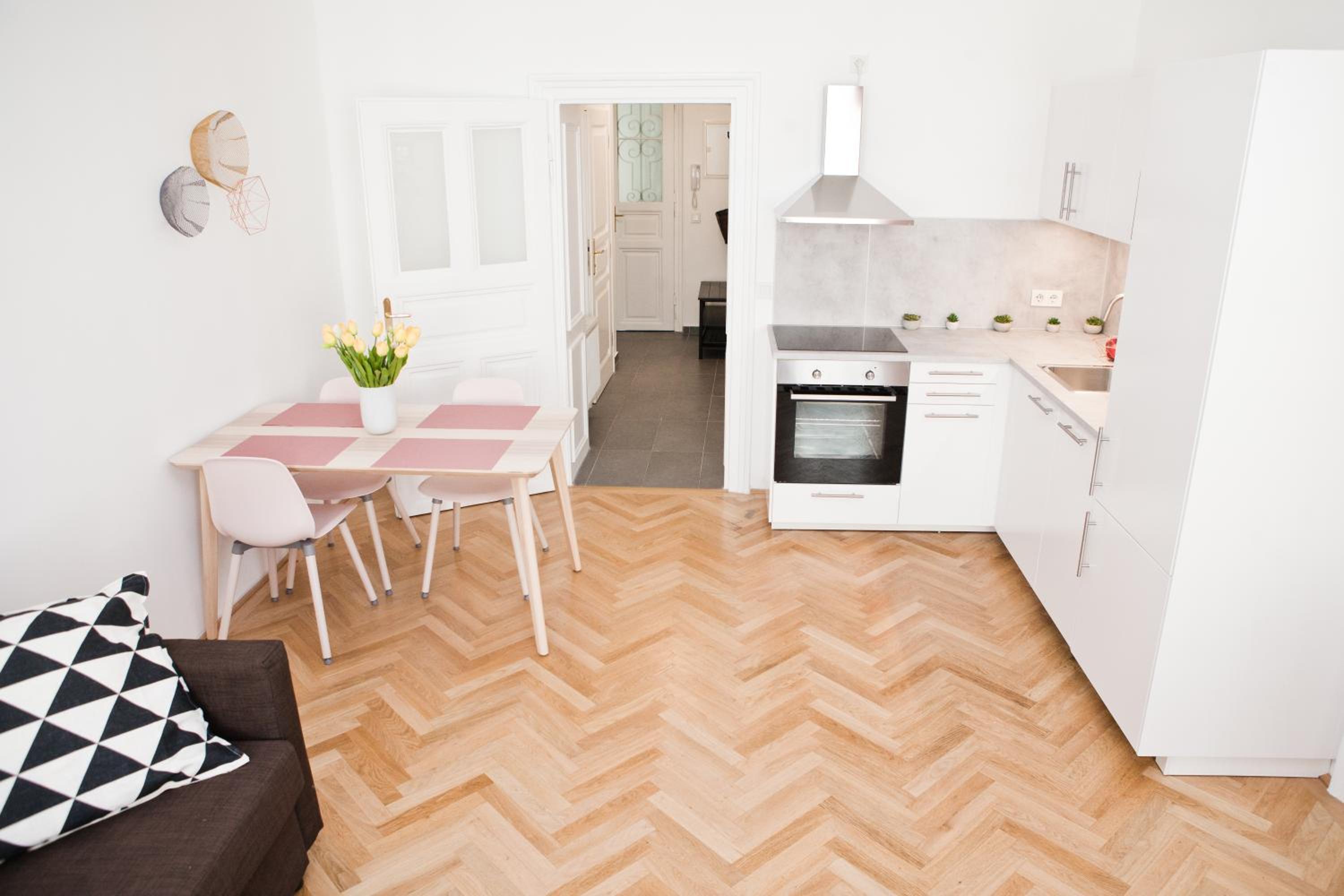 Twin Apartment
