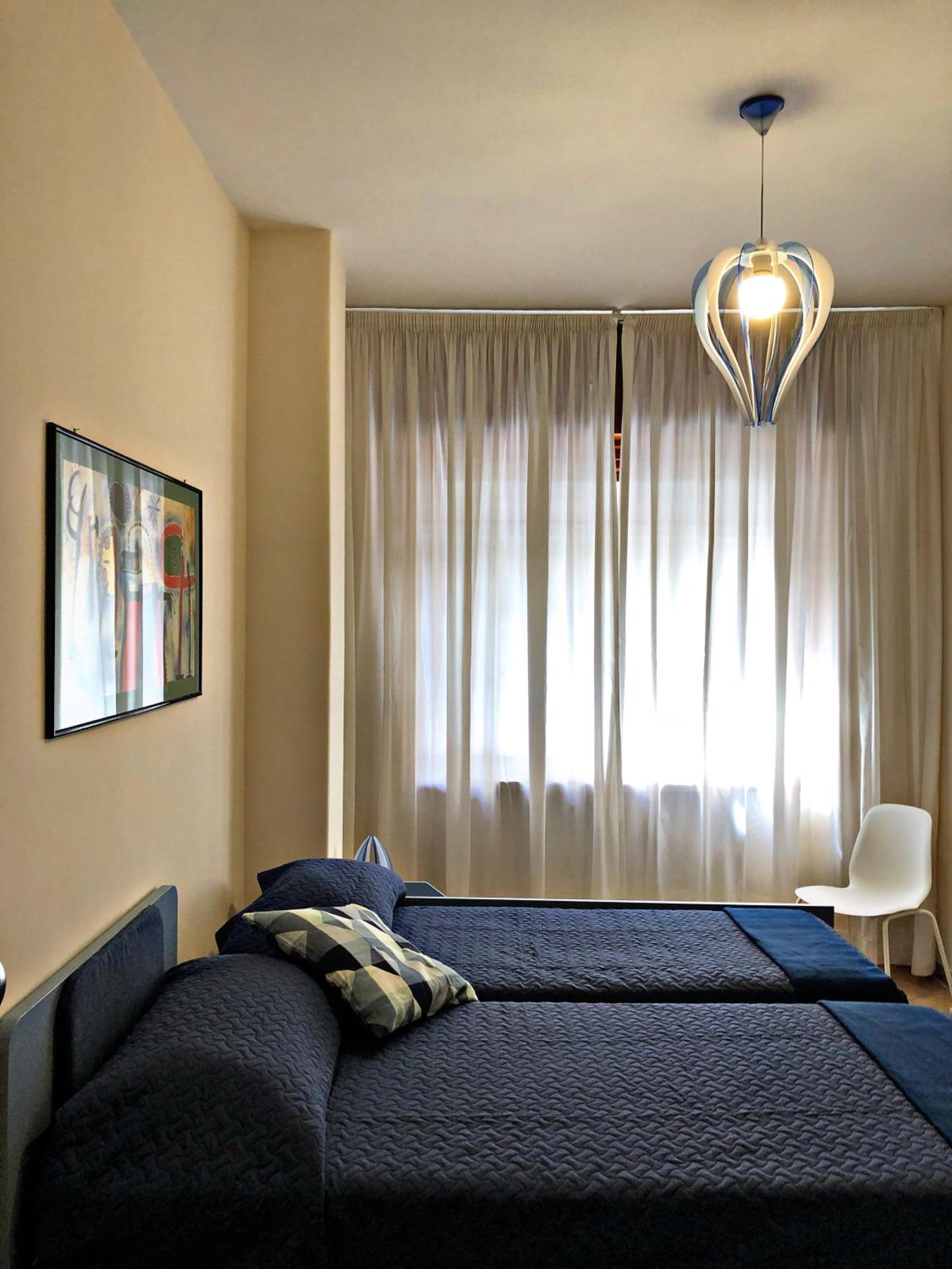 Napoli City Inn
