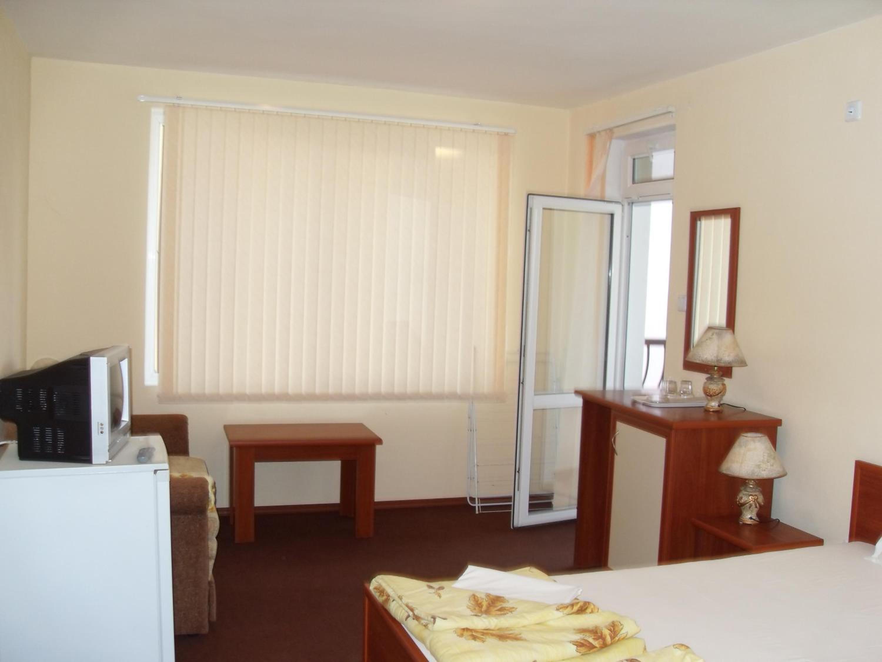 Kirovi House - guest rooms